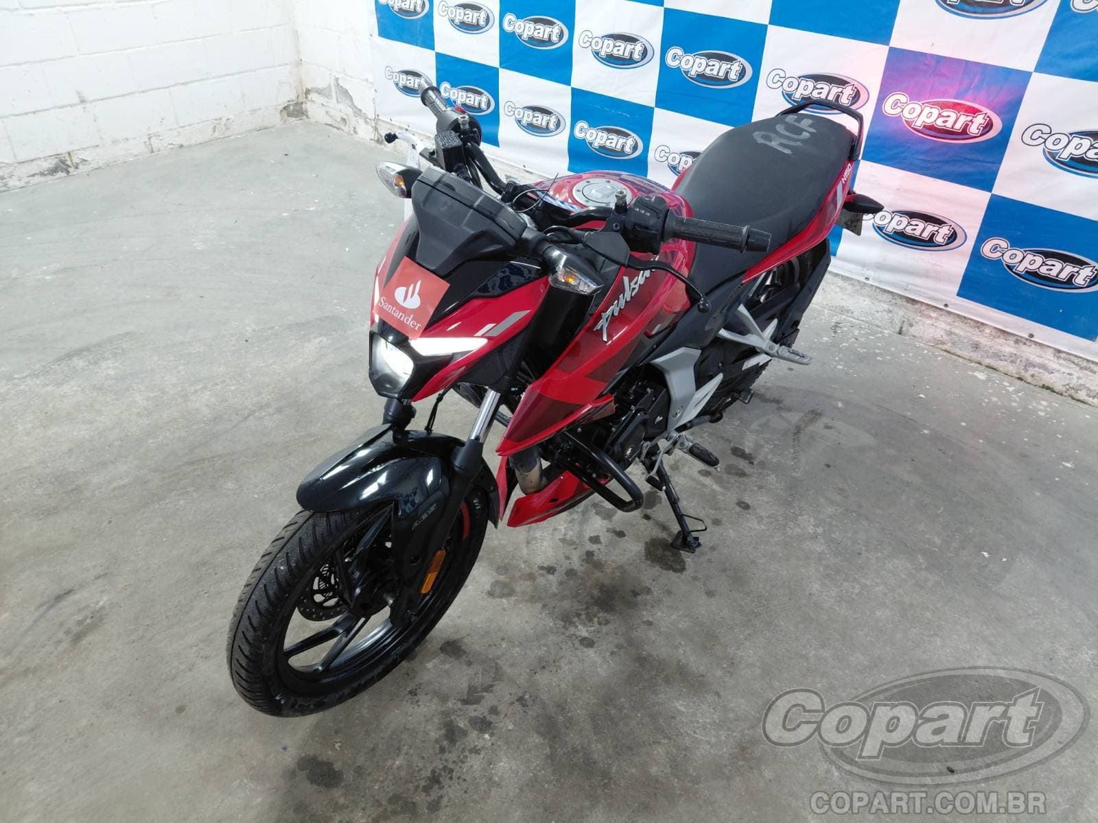 Bajaj Pulsar 2026 — foto 2