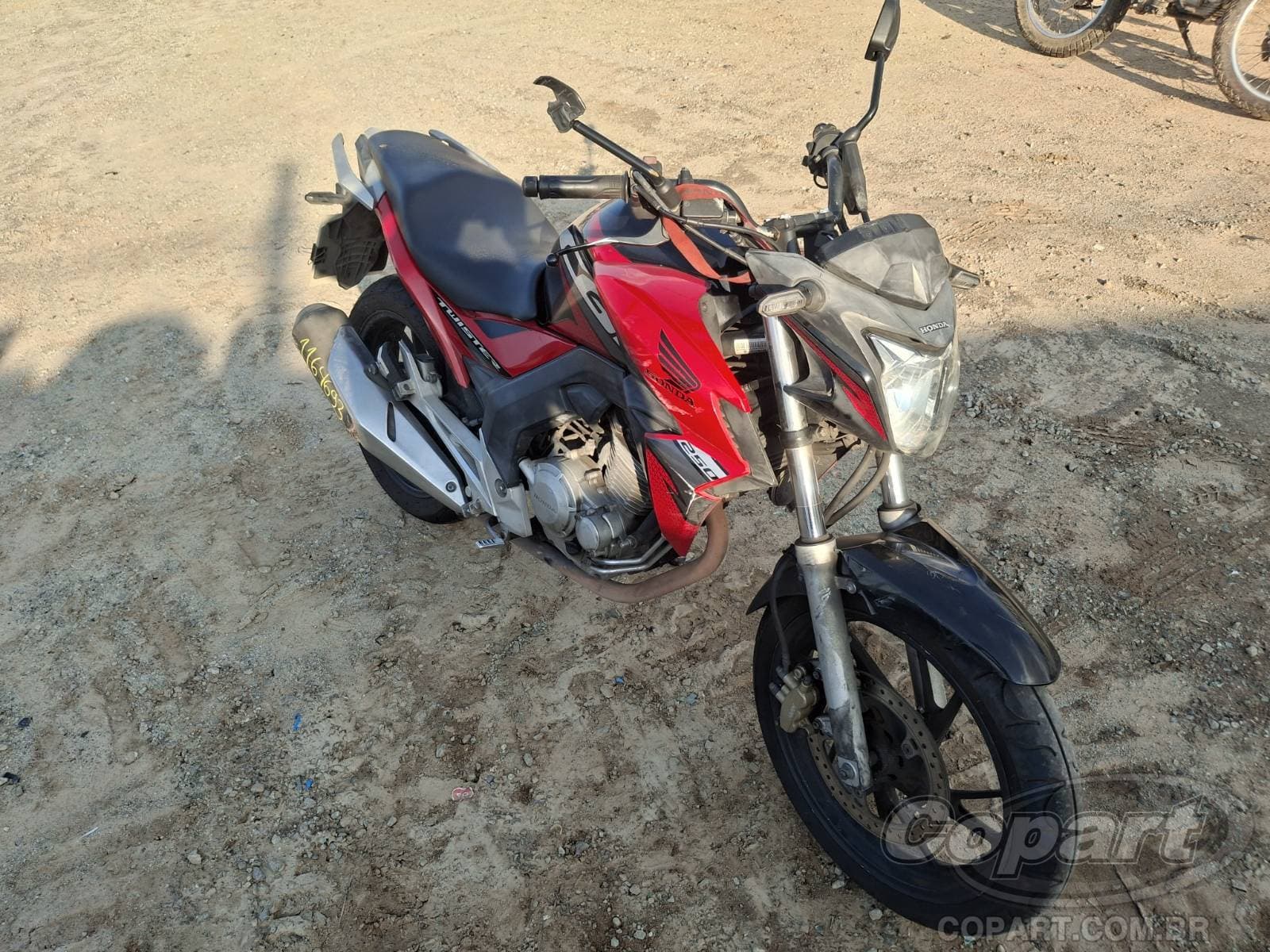 Honda CB 250 F 2019