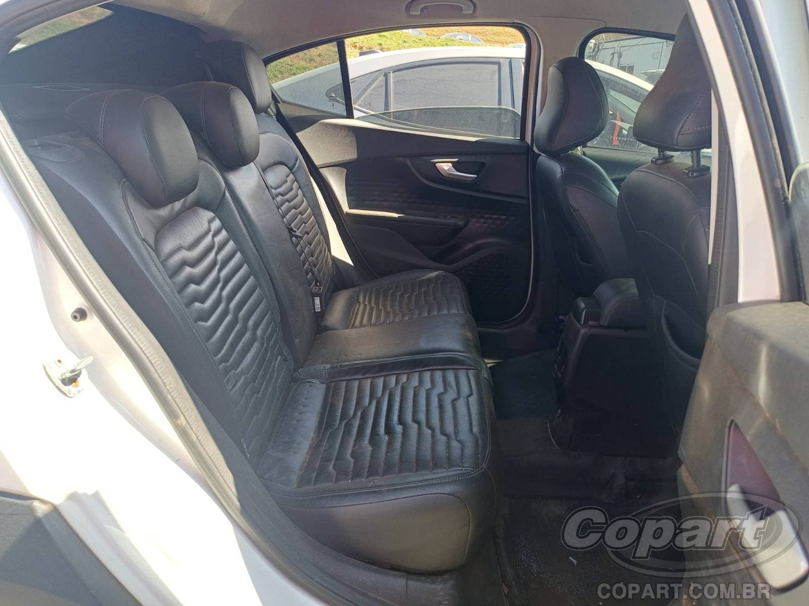 Fiat Fastback 2023 — foto 6