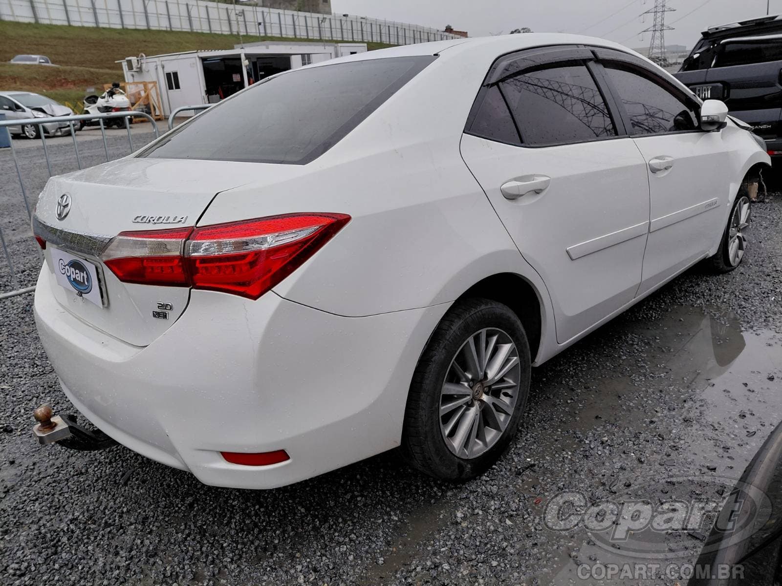 Toyota Corolla 2015 — foto 4