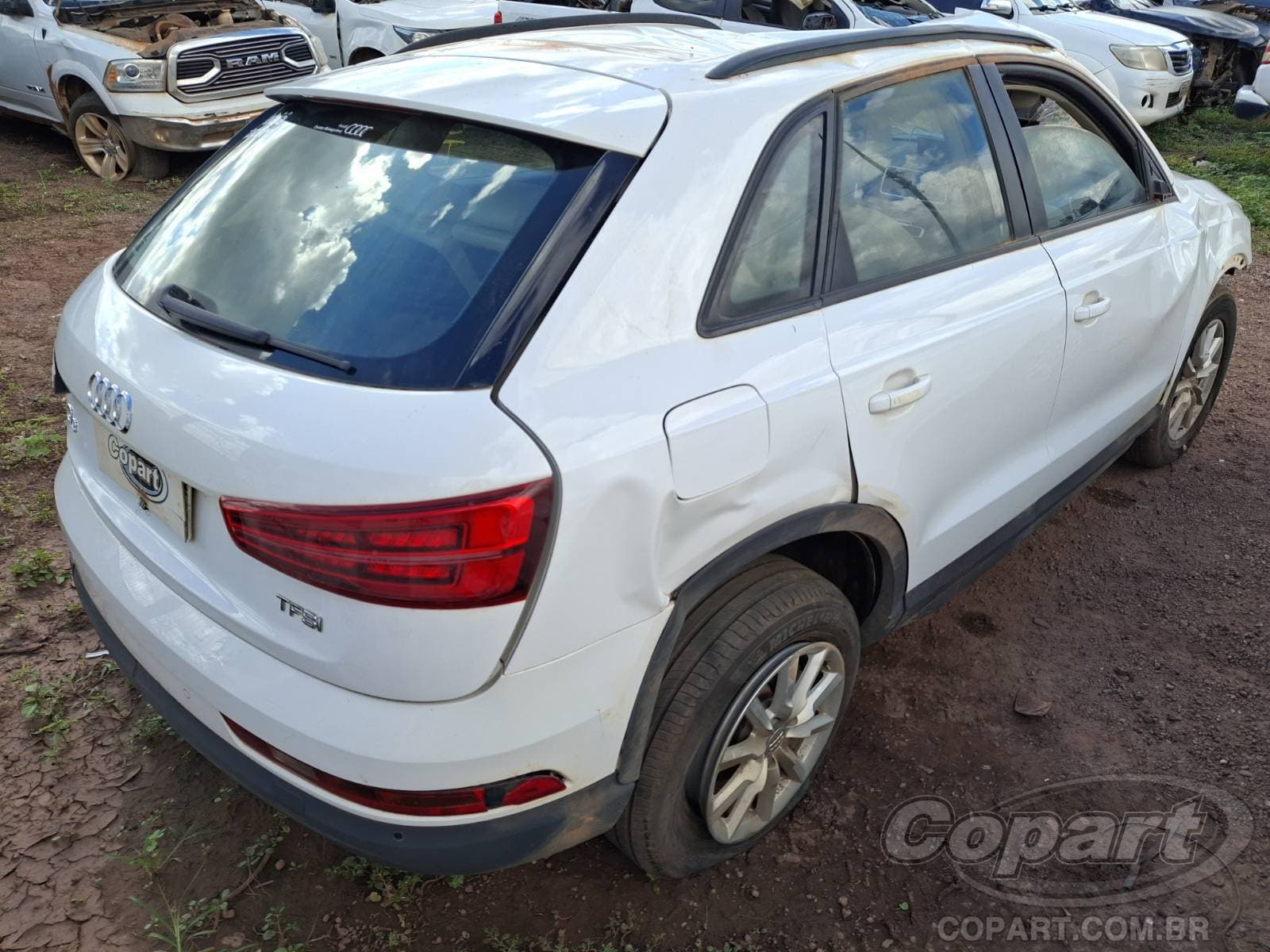 Audi Q3 2017 — foto 4