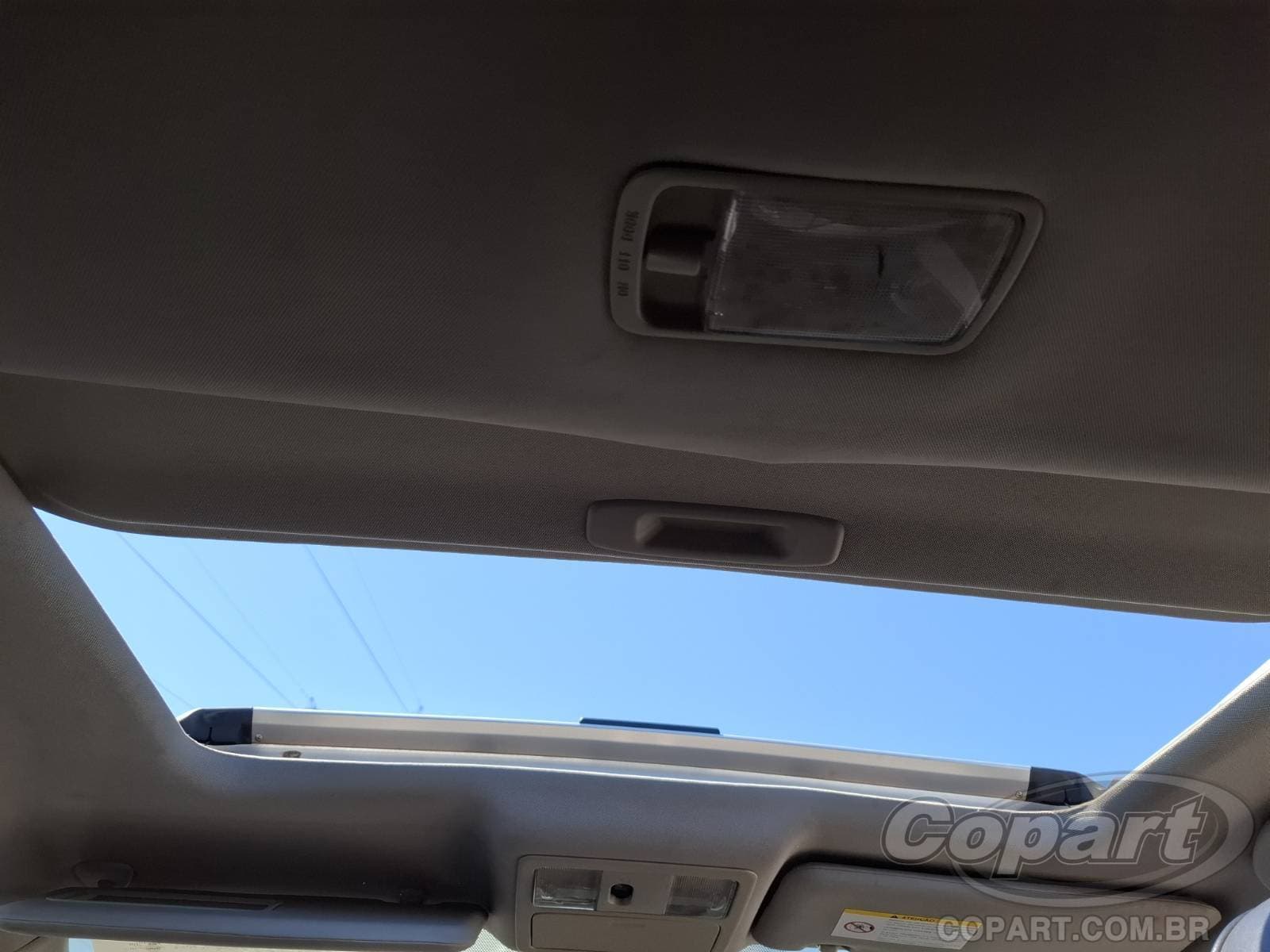 Nissan Tiida 2013 — foto 11