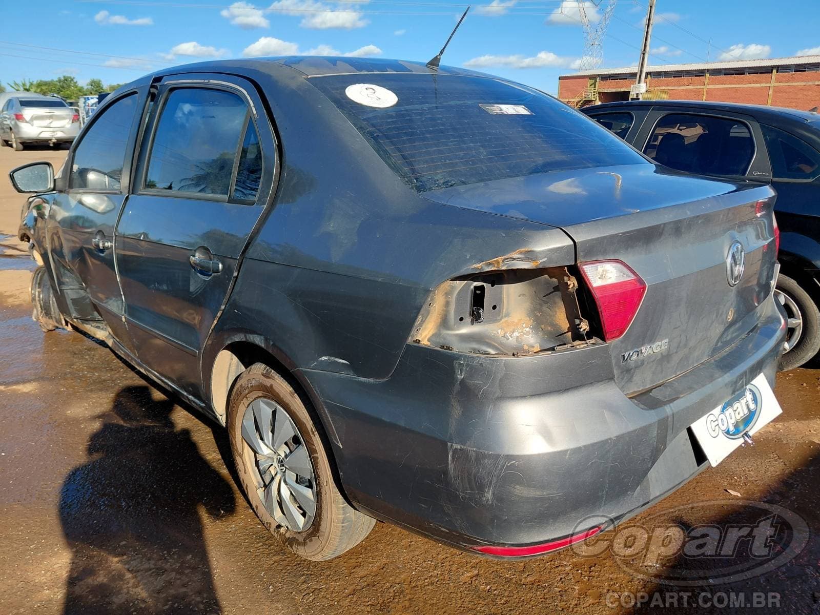 Volkswagen Voyage 2013 — foto 3