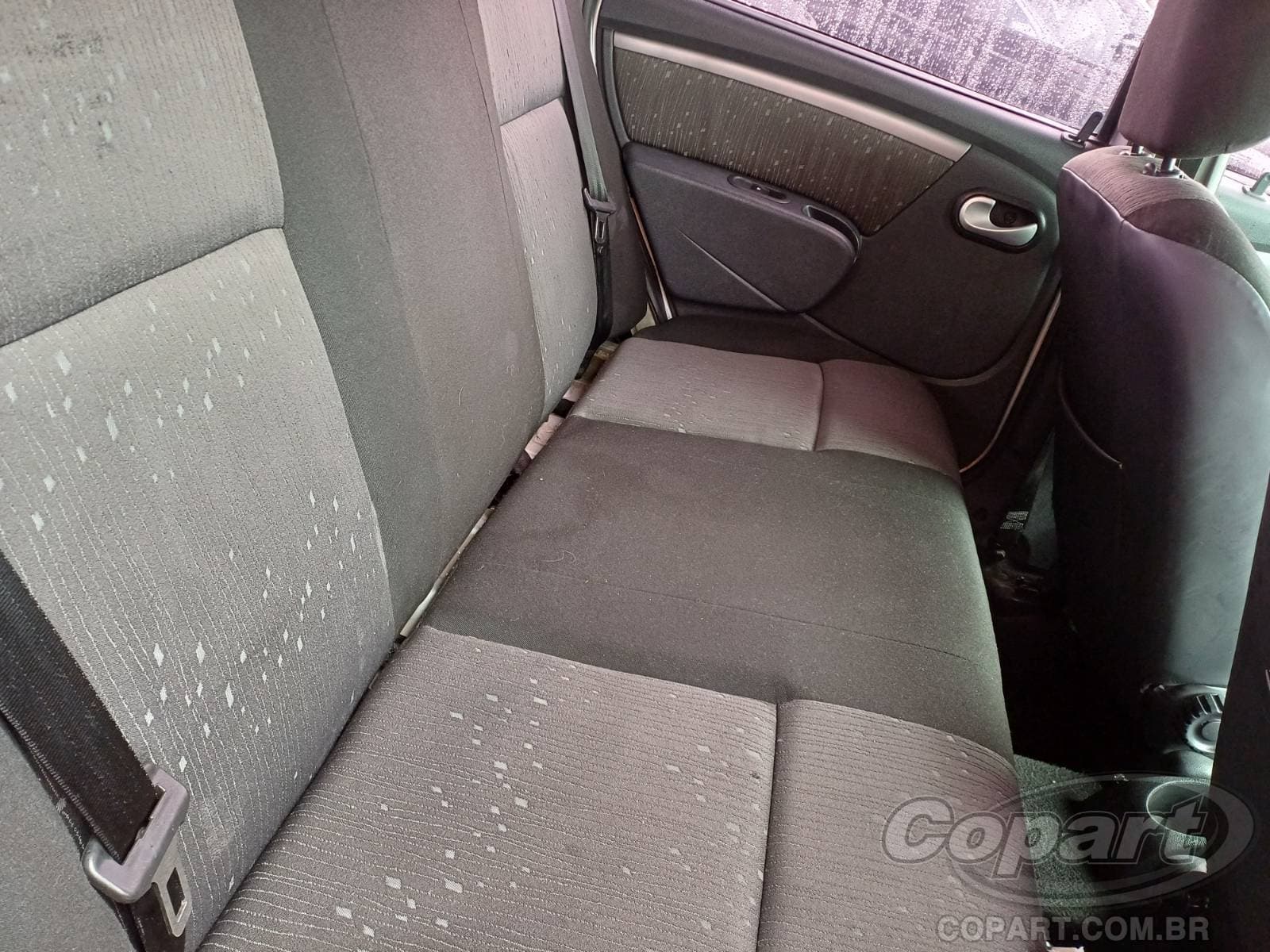 Renault Logan 2011 — foto 6