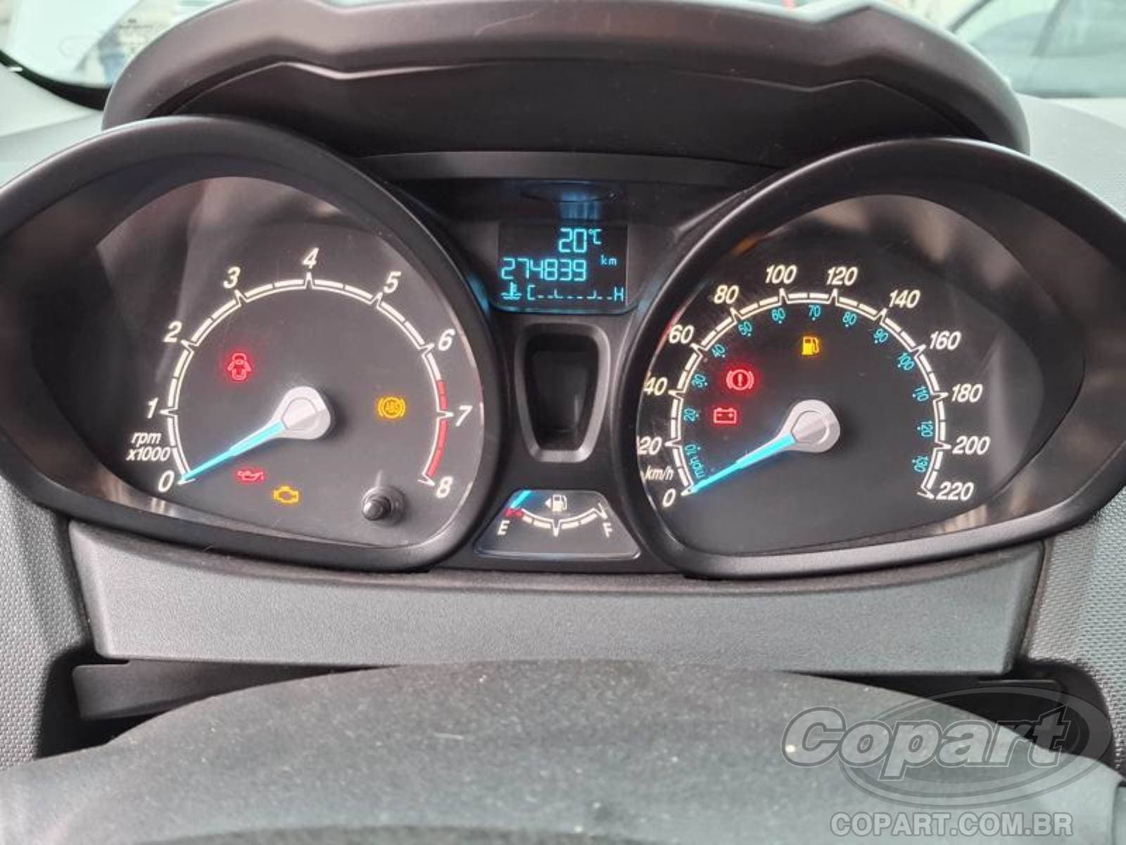 Ford Fiesta 2017 — foto 8