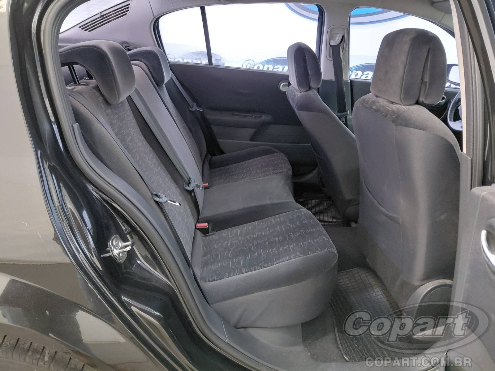 Renault Megane Sedan 2009 — foto 6
