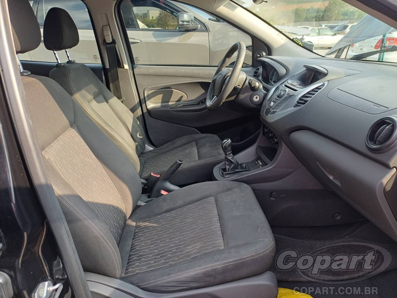 Ford KA 2015 — foto 5