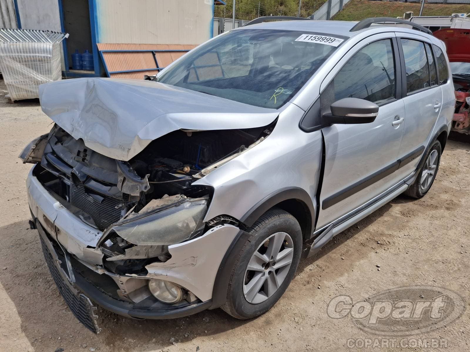 Volkswagen Spacefox 2012 — foto 2