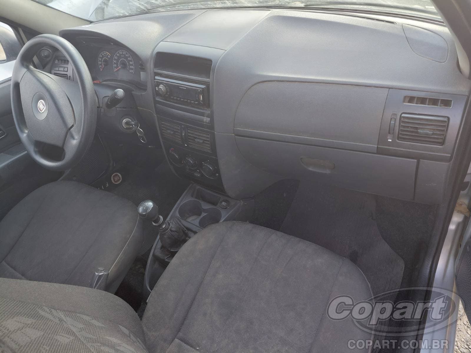 Fiat Strada 2012 — foto 9