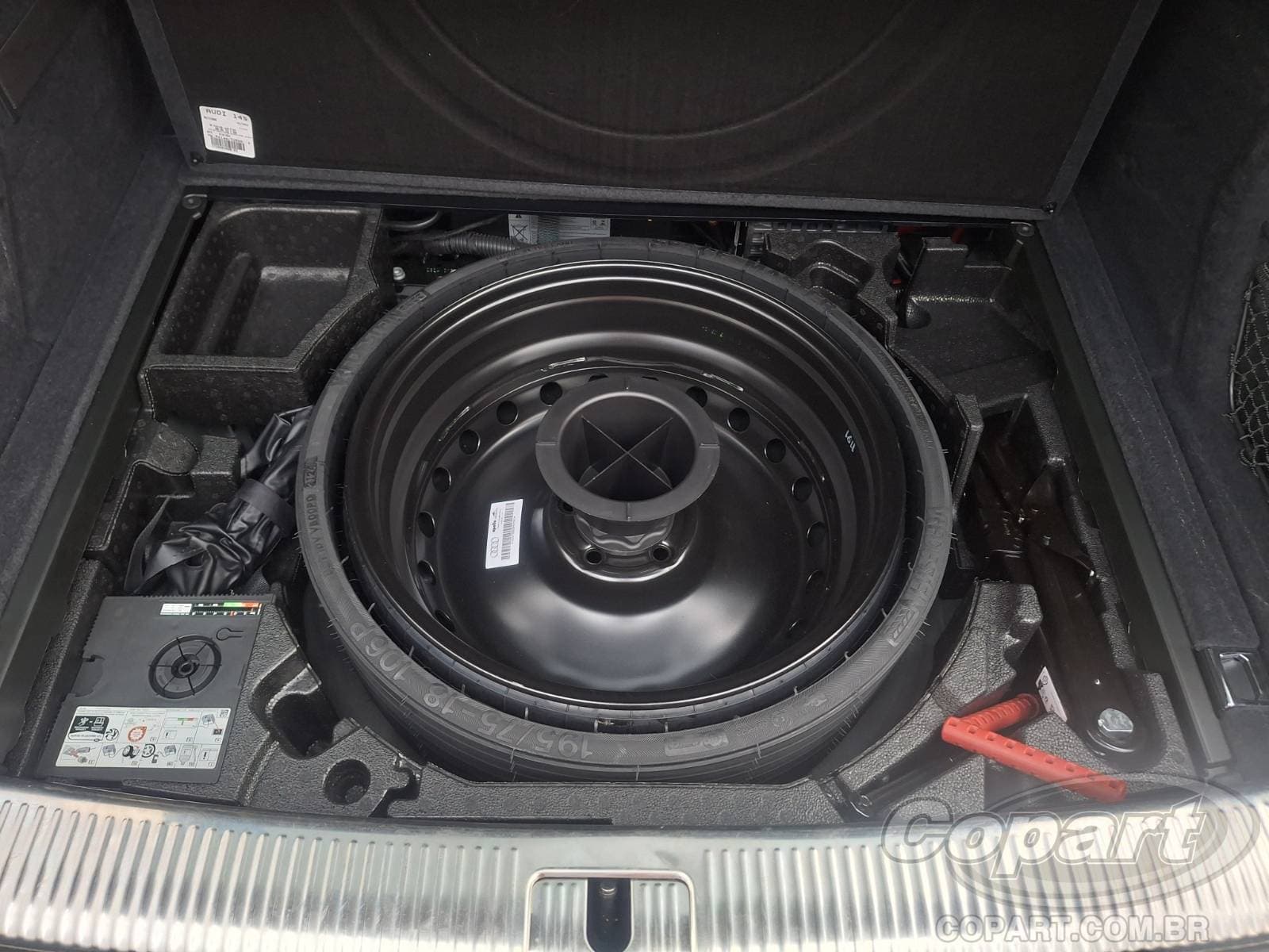 Audi Q5 2025 — foto 10