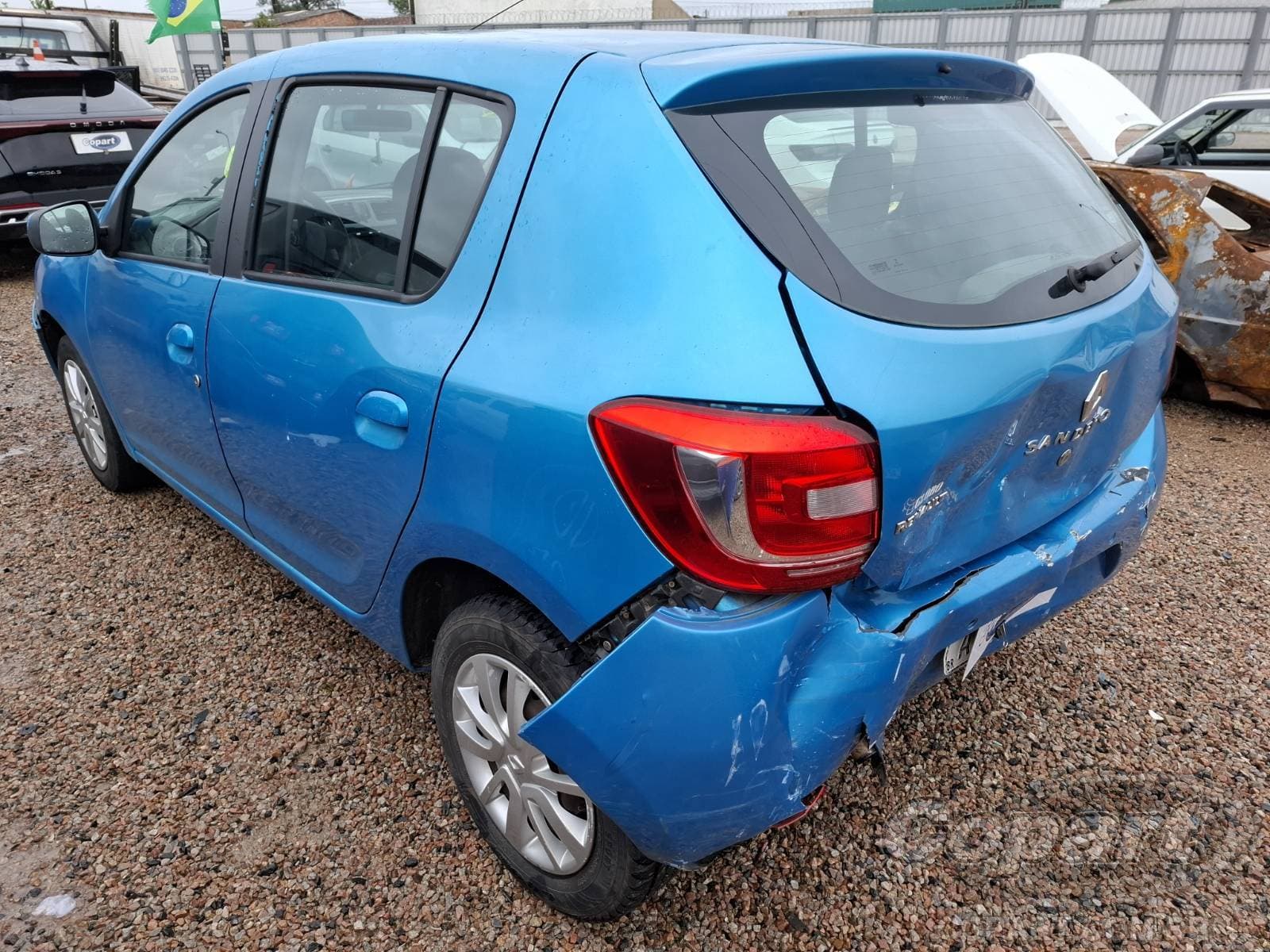 Renault Sandero 2015 — foto 3