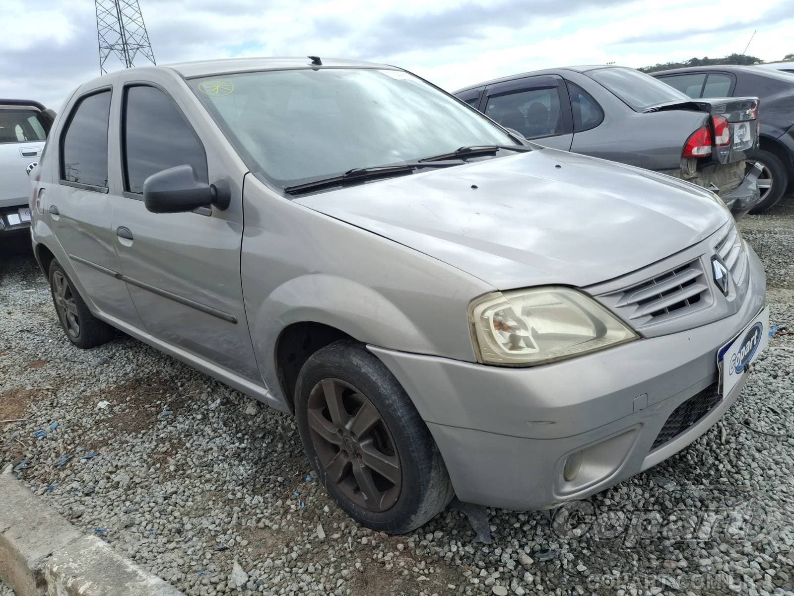 Renault Logan 1.6 HI-FLEX 2010