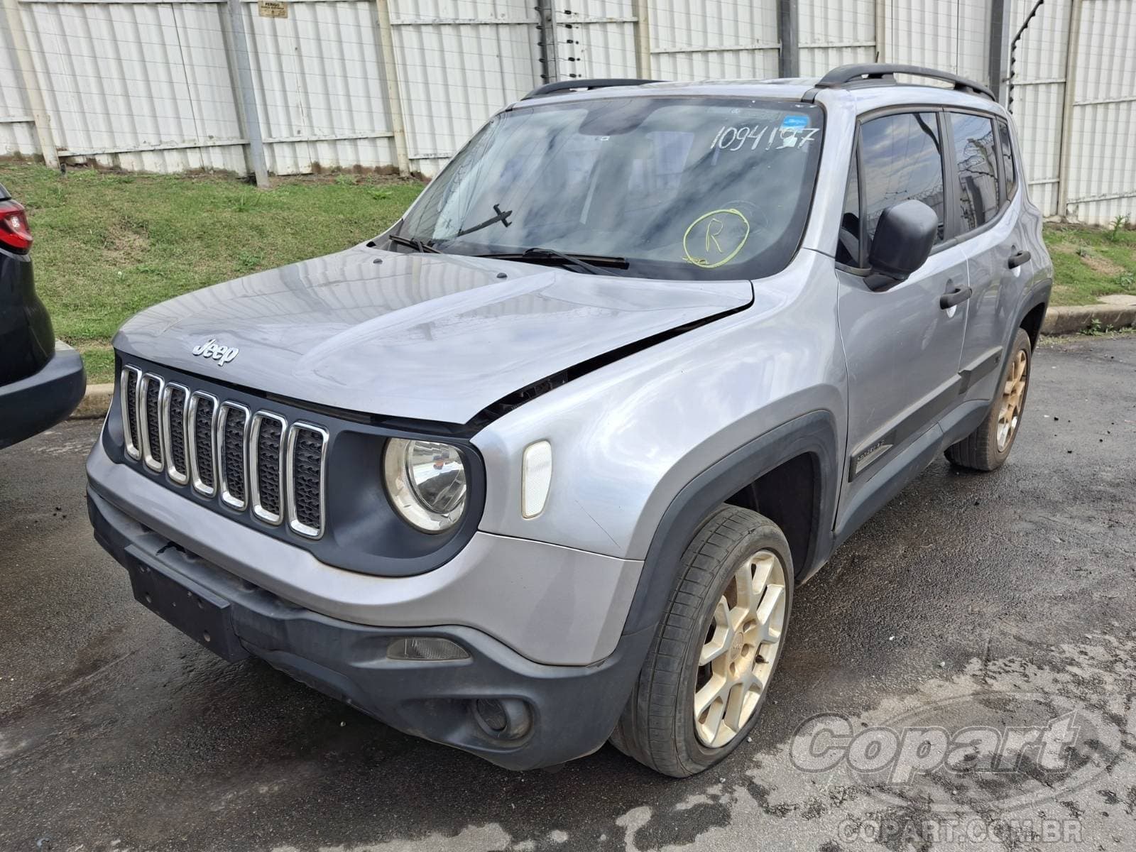 Jeep Renegade 2019 — foto 2