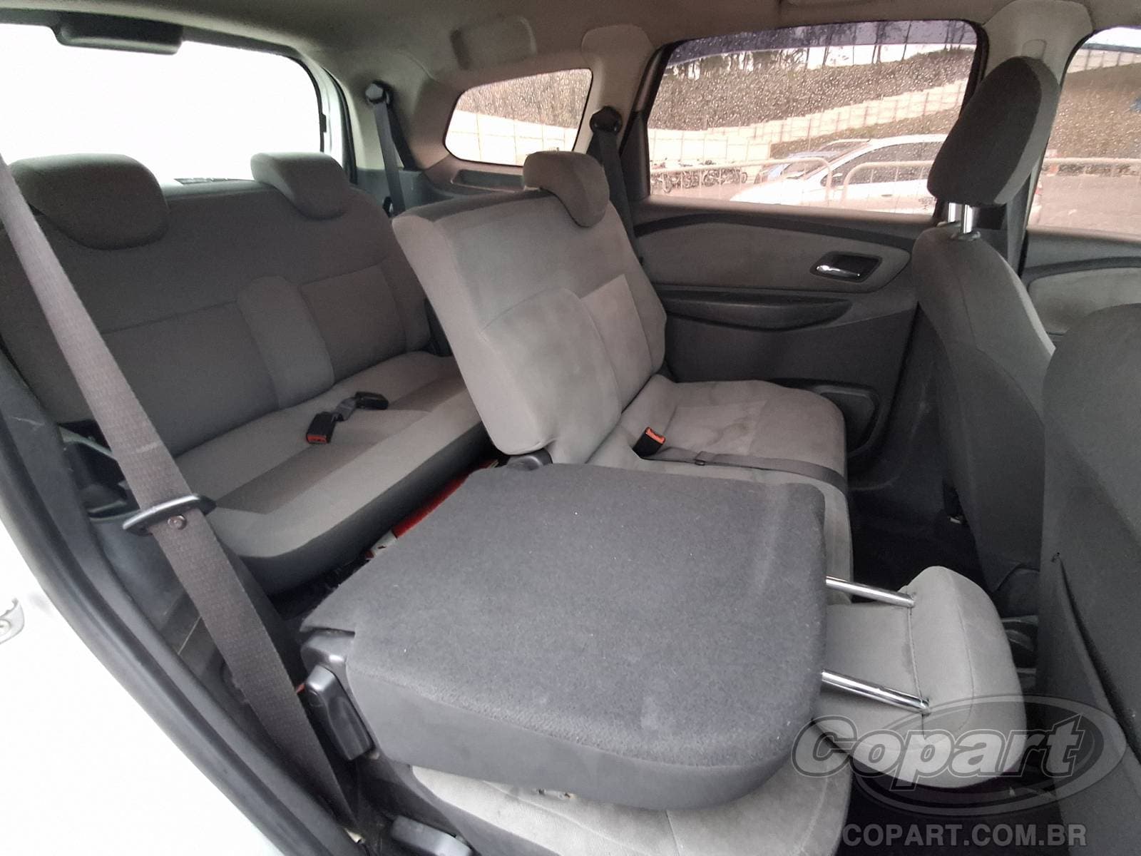 Chevrolet Spin 2018 — foto 12