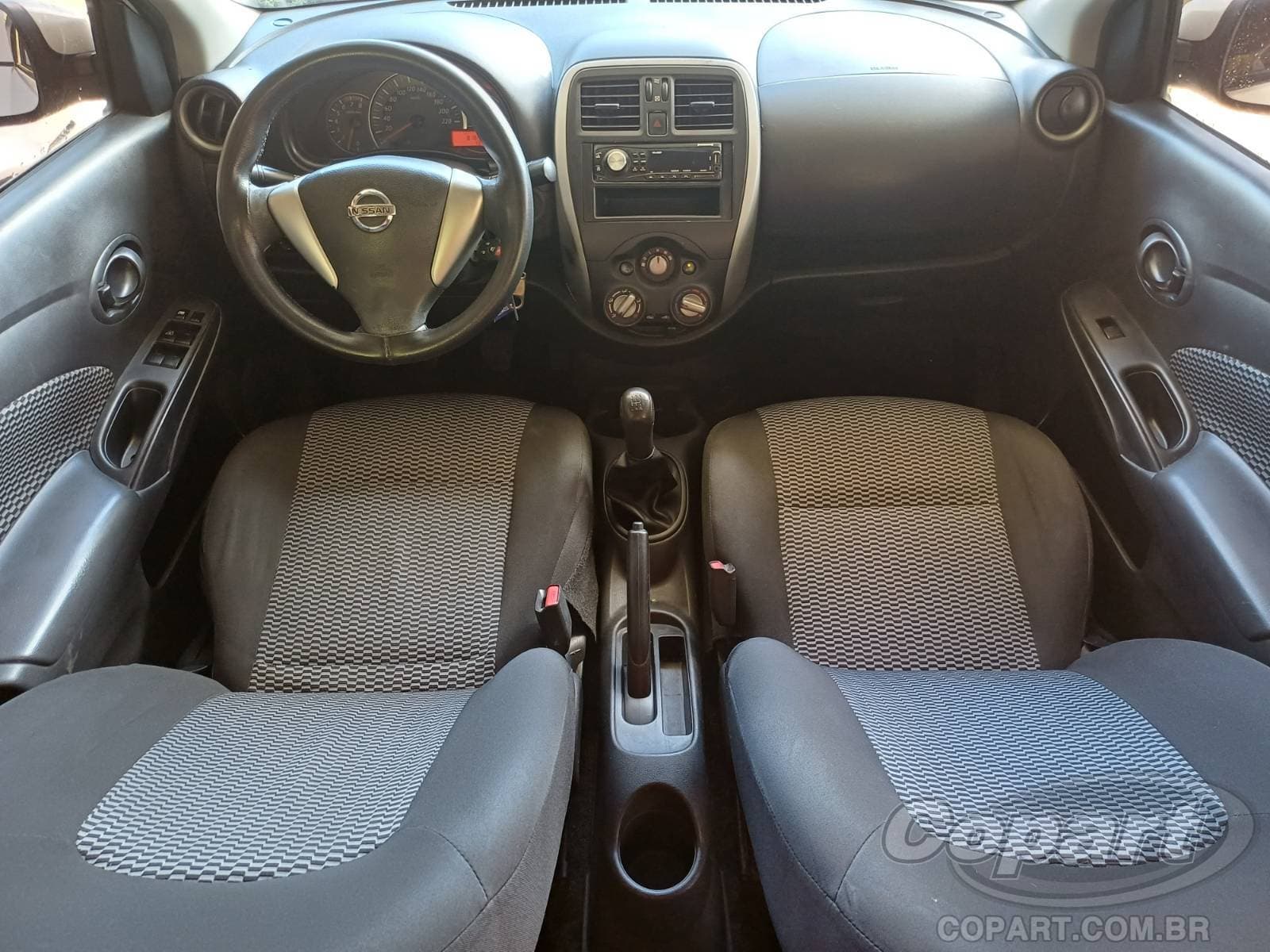 Nissan Versa 2019 — foto 9