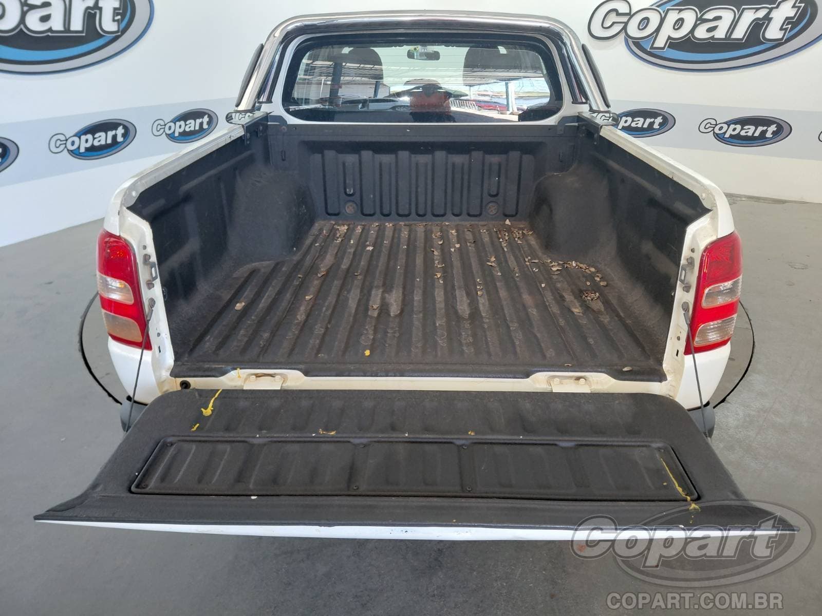 Mitsubishi L200 Triton 2025 — foto 11
