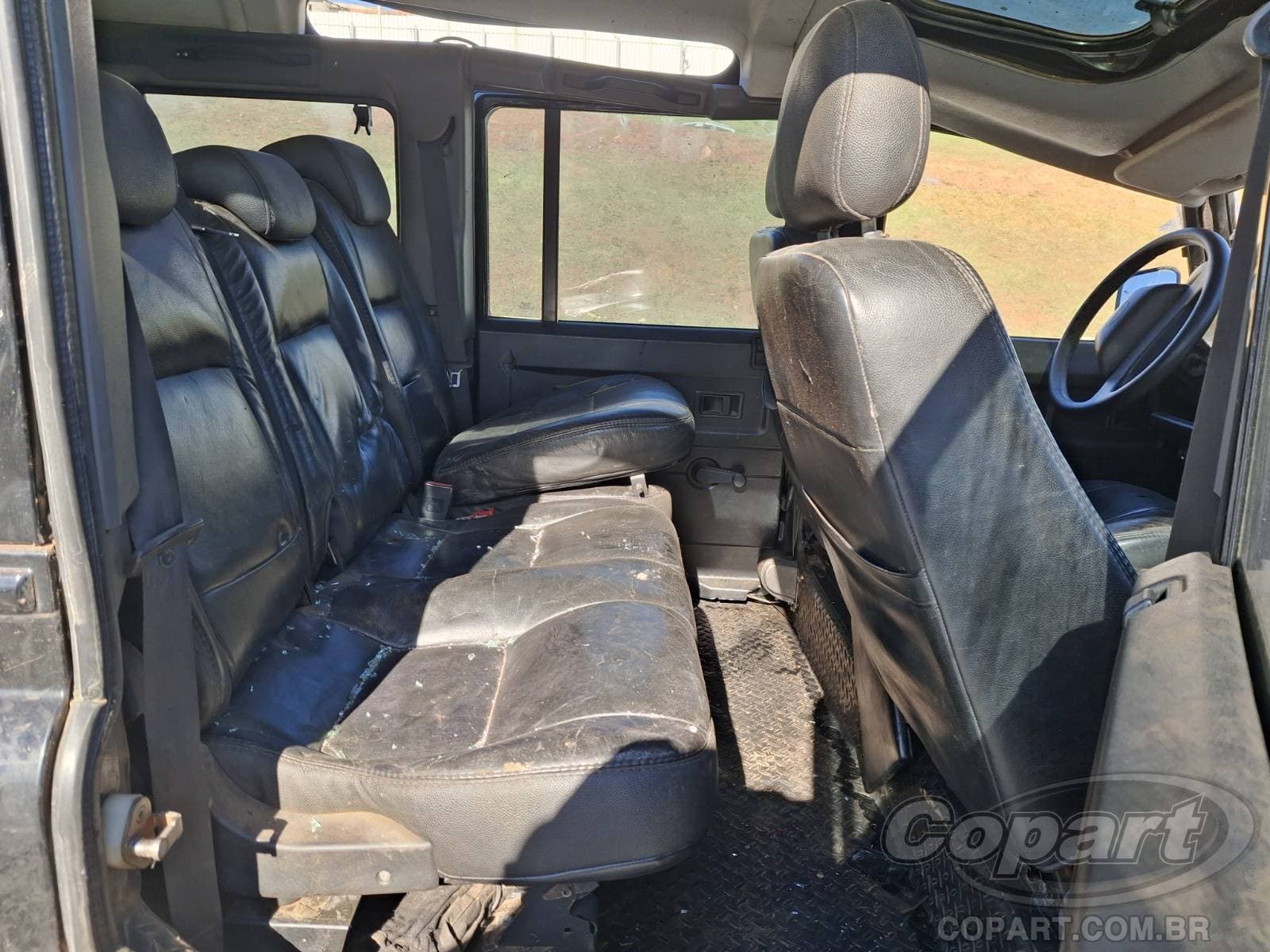 Land Rover Defender 2011 — foto 6
