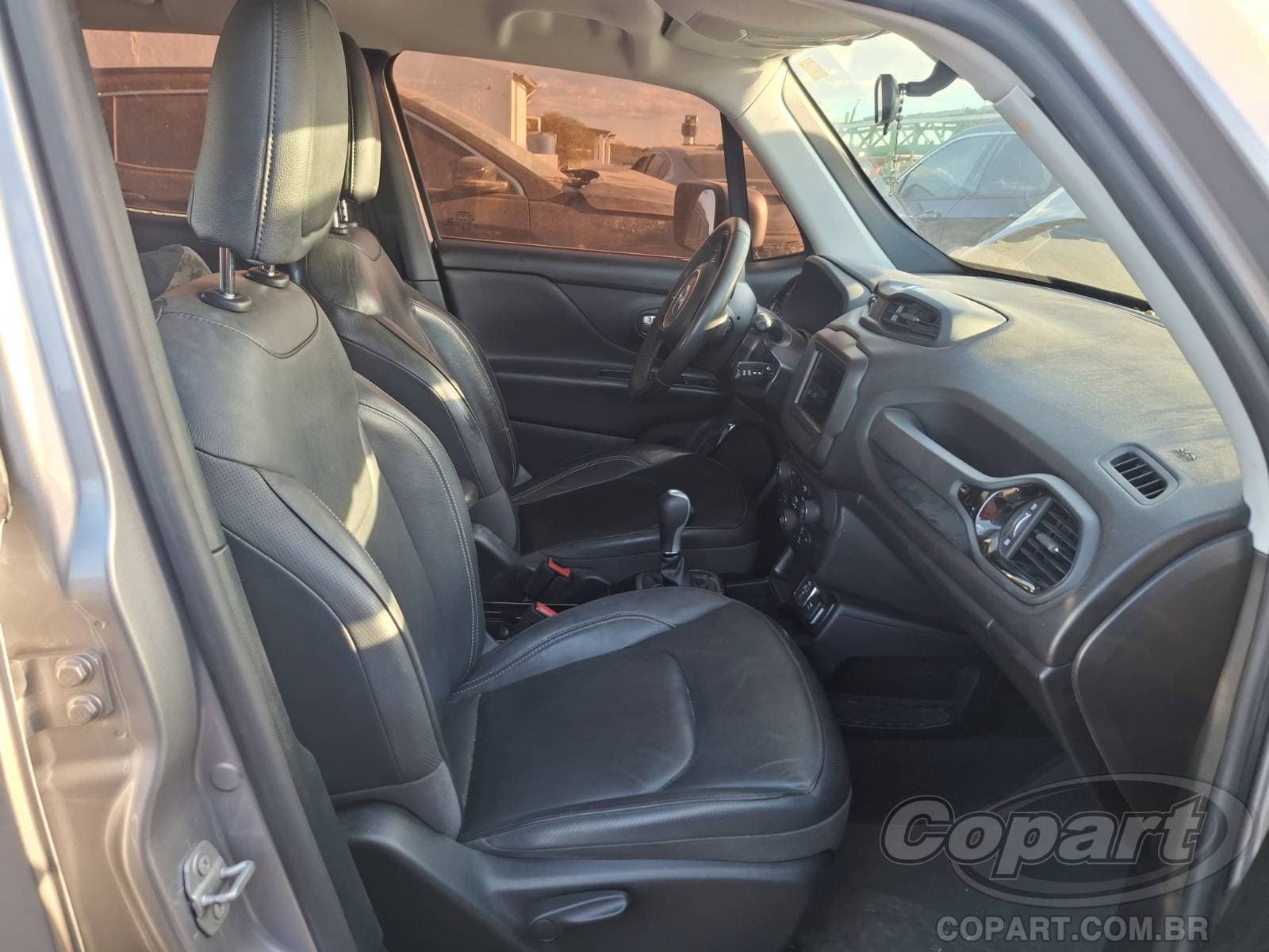 Jeep Renegade 2021 — foto 5