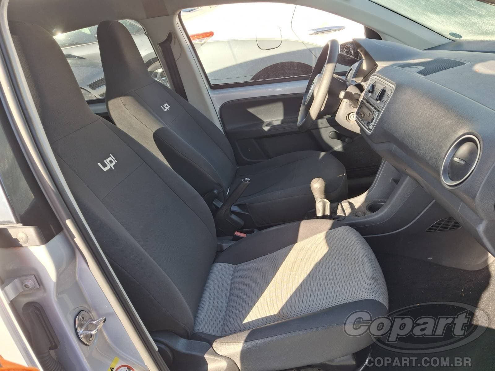 Volkswagen UP 2015 — foto 5