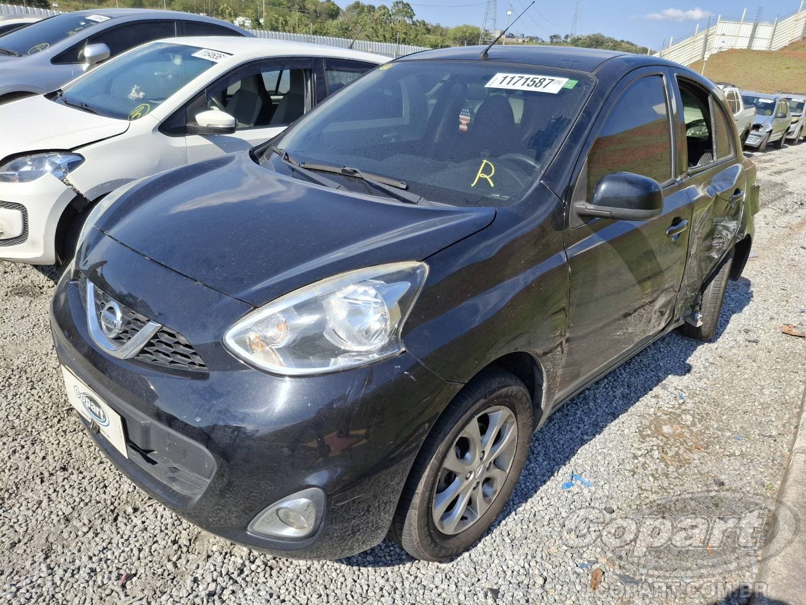 Nissan March 2016 — foto 2