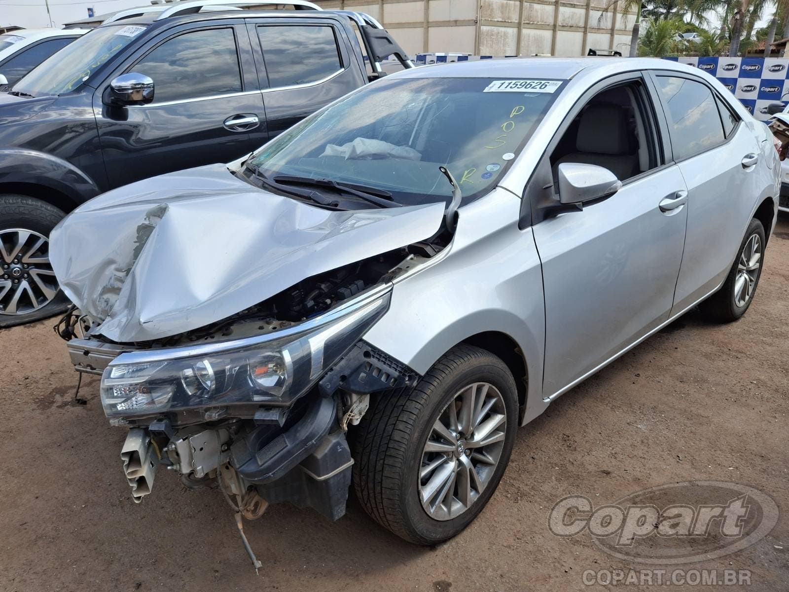 Toyota Corolla 2015 — foto 2