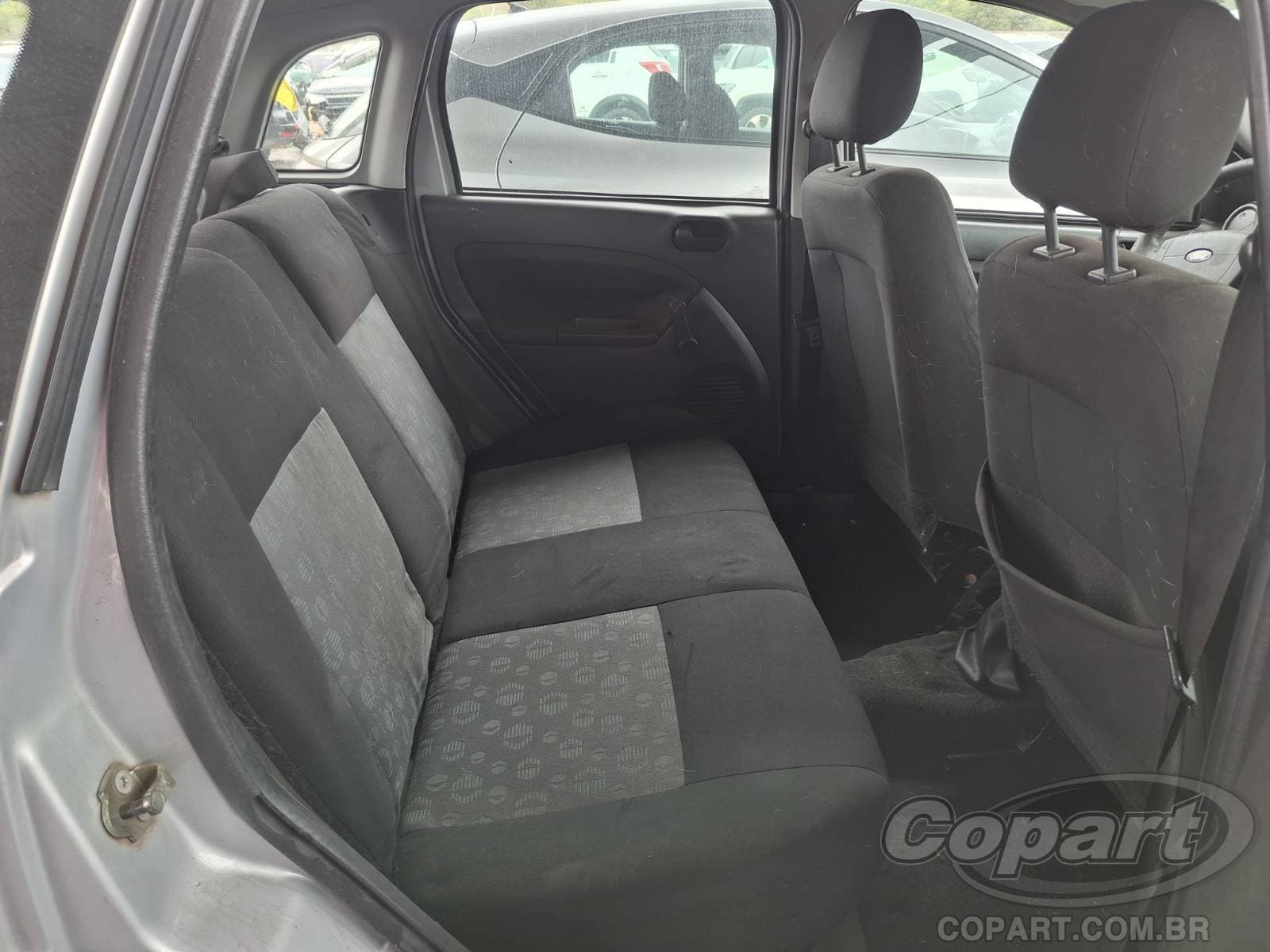 Ford Fiesta 2011 — foto 6