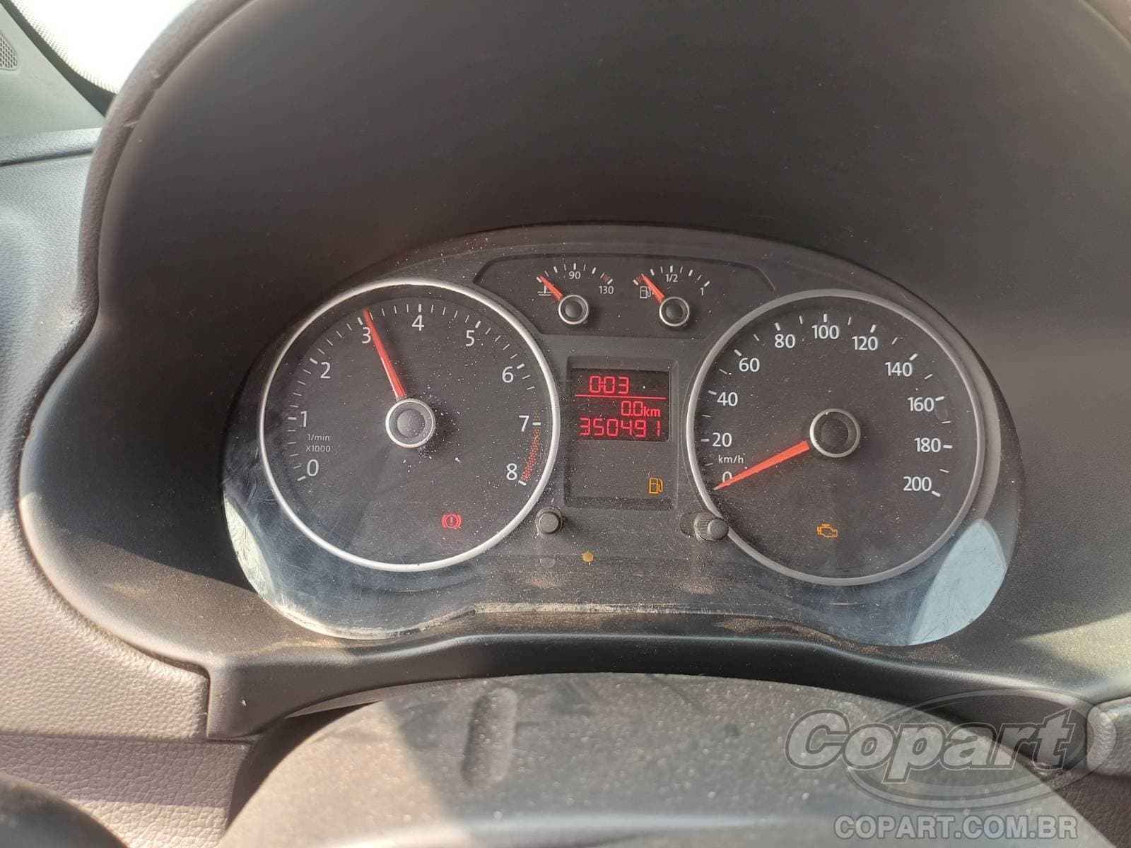 Volkswagen Voyage 2015 — foto 8