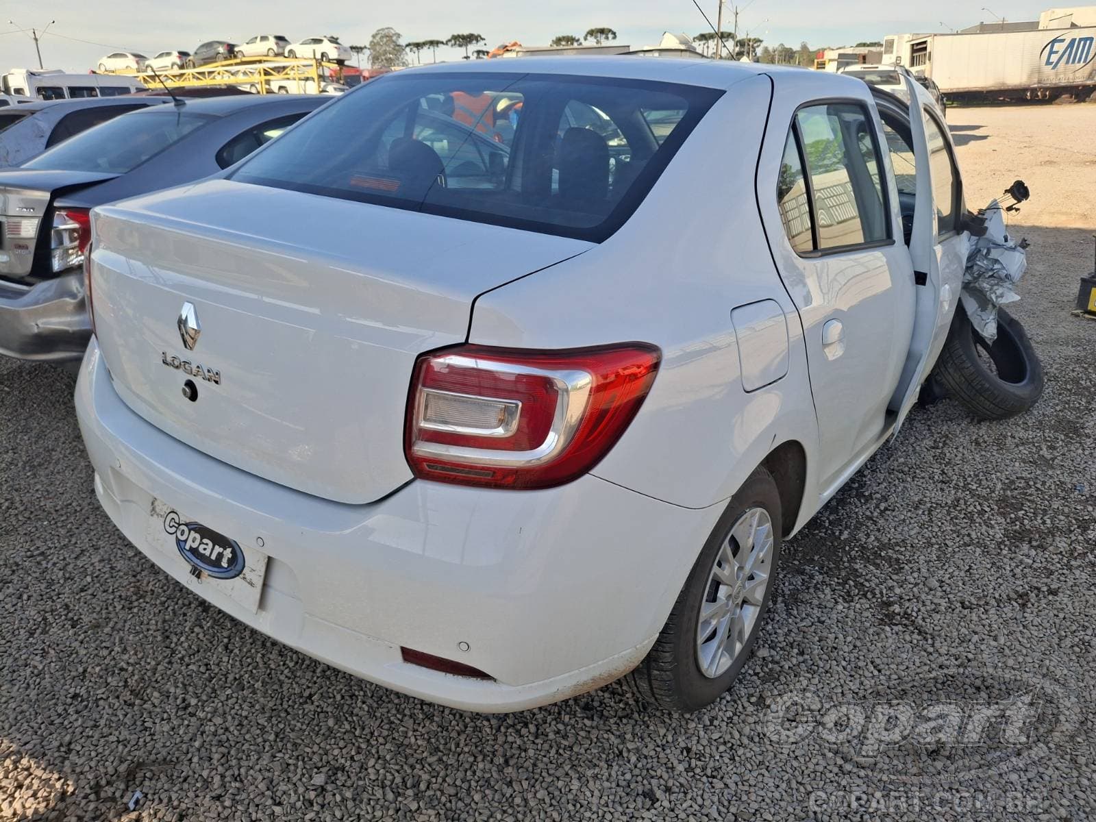 Renault Logan 2025 — foto 4