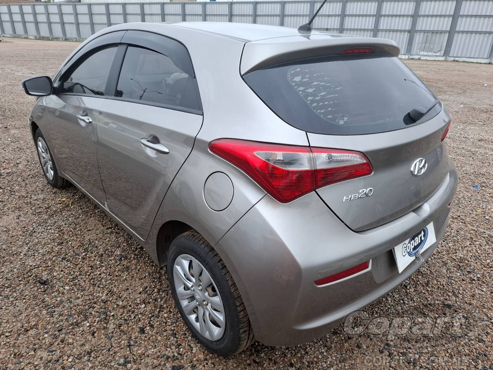 Hyundai Hb20 2018 — foto 3