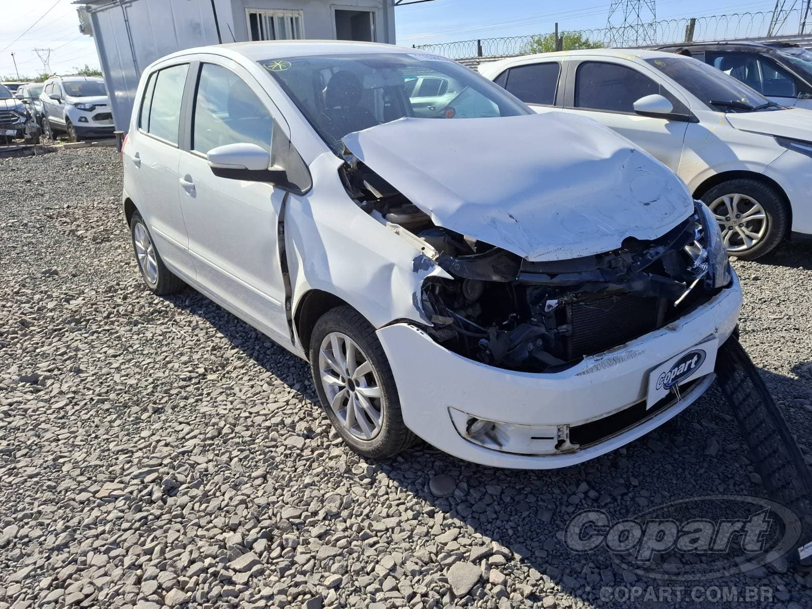 Volkswagen FOX 1.6 TOTAL FLEX 2014