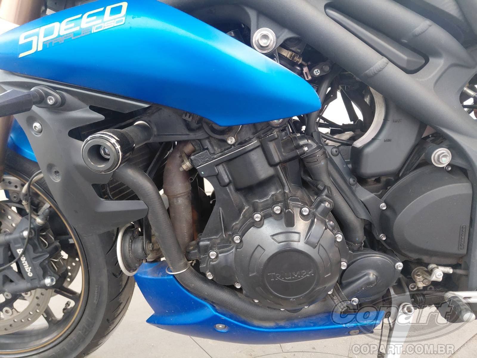 Triumph Speed Triple 2014 — foto 6
