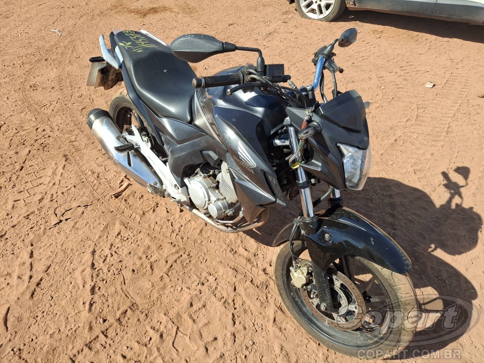 Honda CB 250 F 2022 — foto 1
