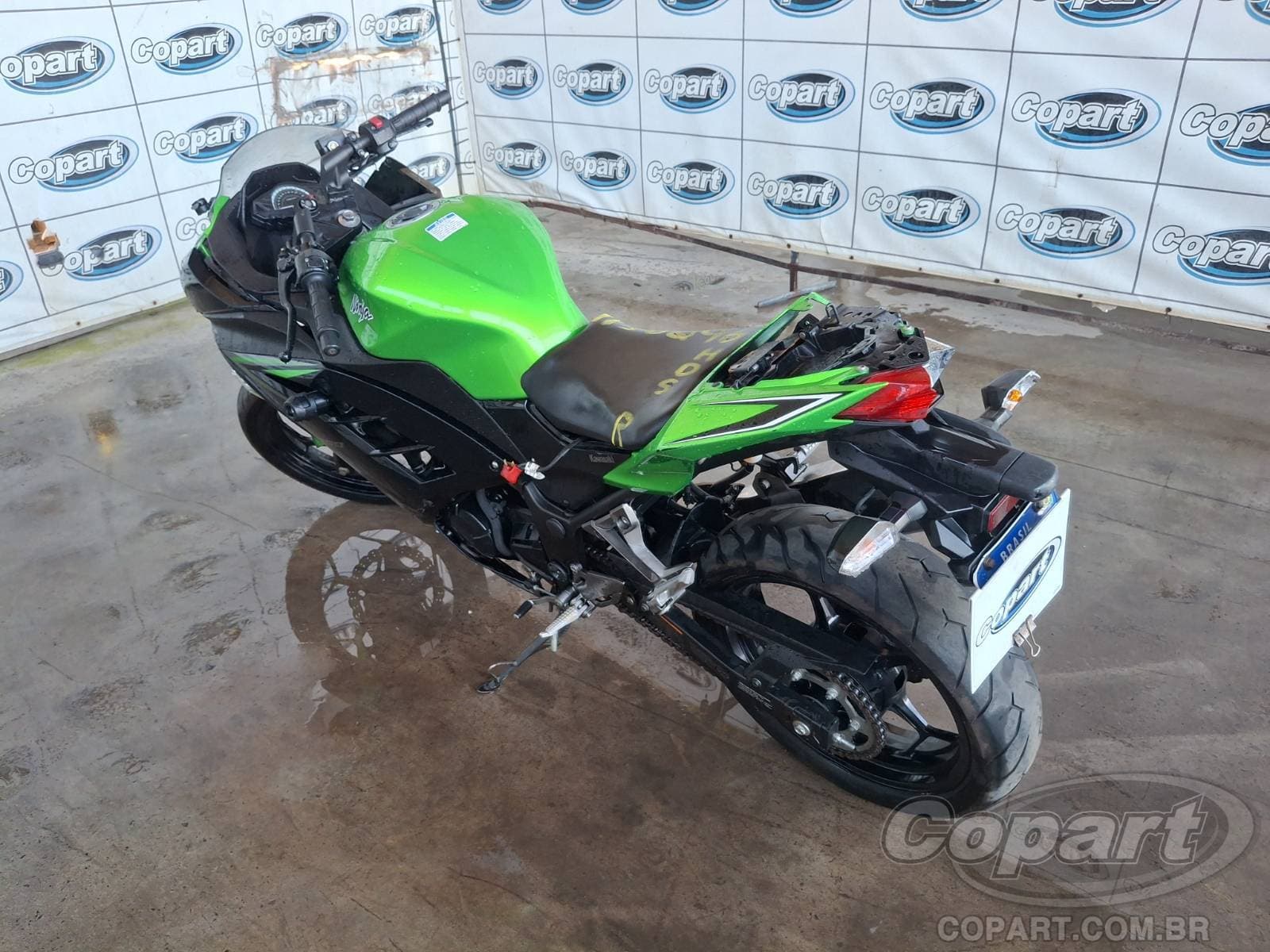 Kawasaki Ninja 300 2023 — foto 3