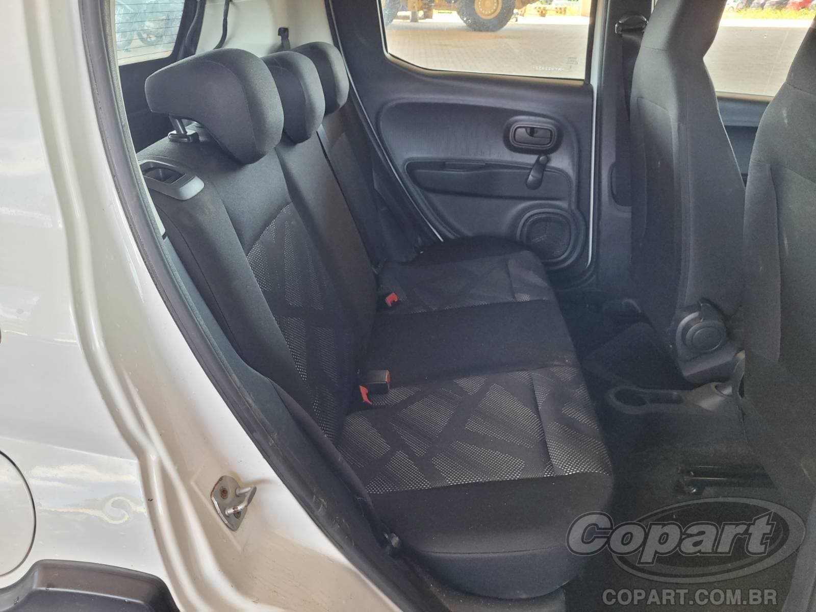 Fiat Mobi 2024 — foto 6