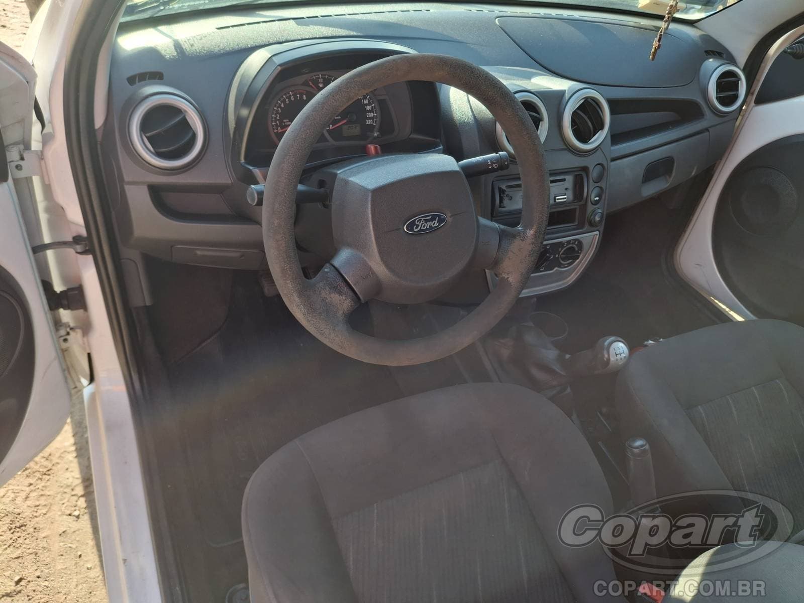 Ford KA 2011 — foto 9