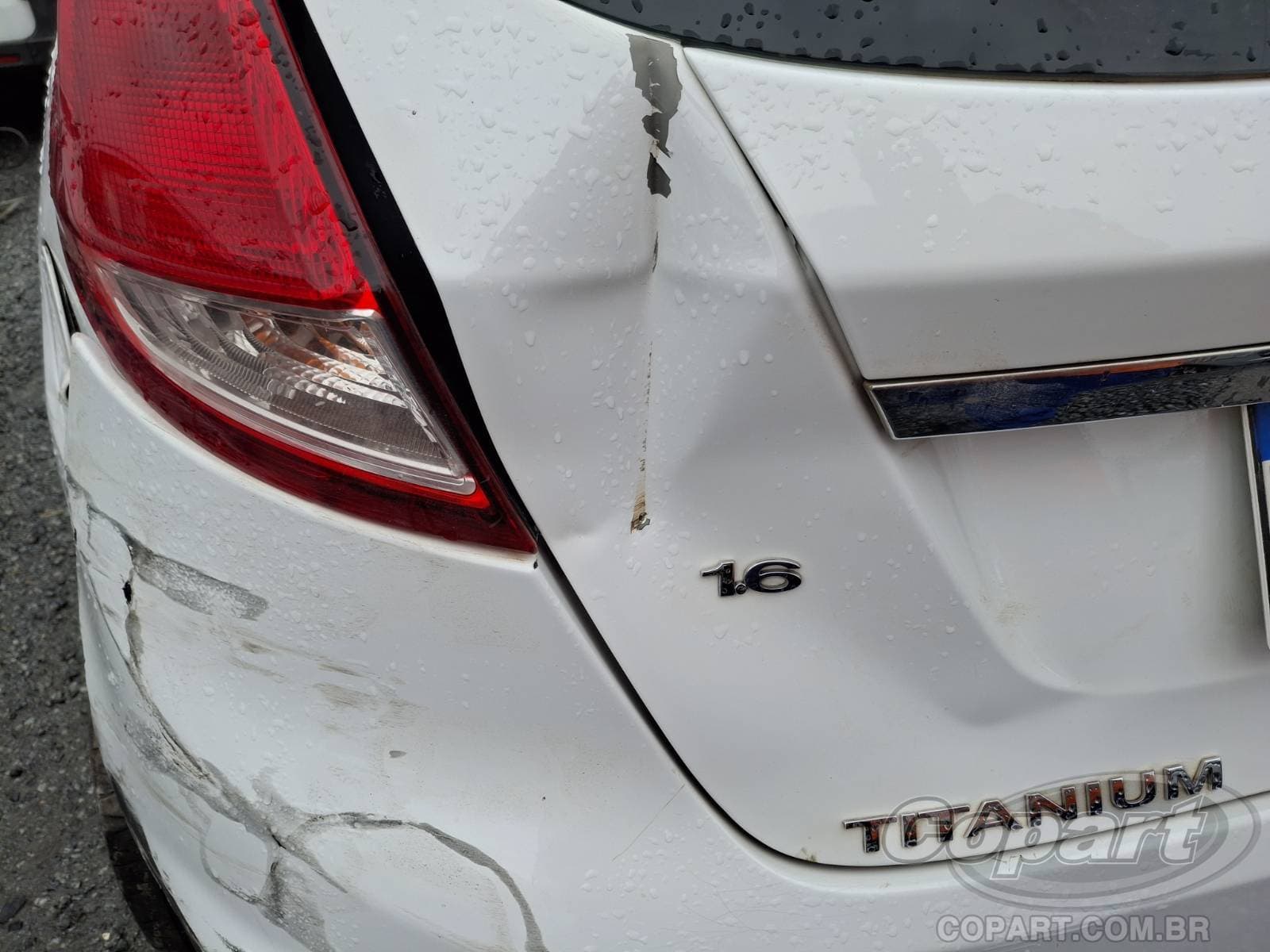 Ford Fiesta 2016 — foto 14