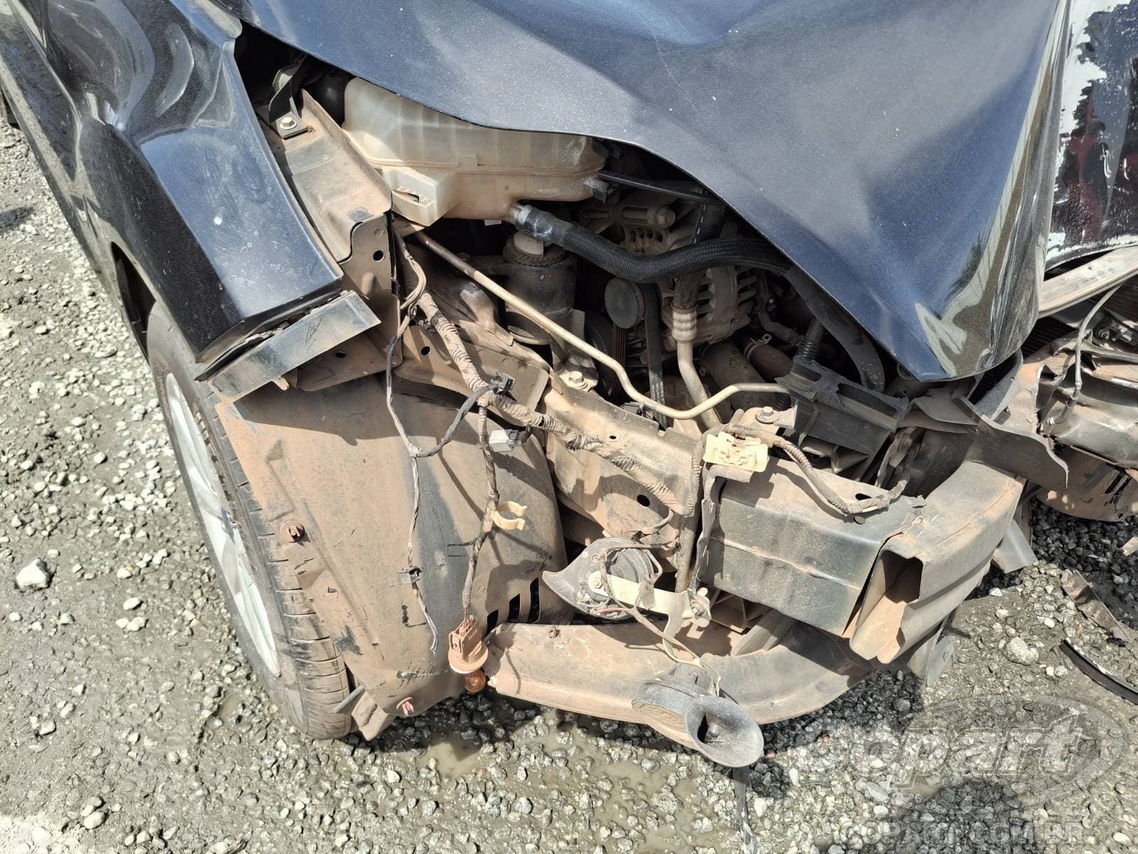 Ford Fiesta Sedan 2012 — foto 11