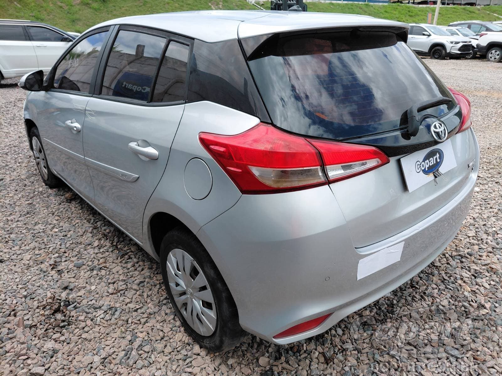 Toyota Yaris 2020 — foto 3