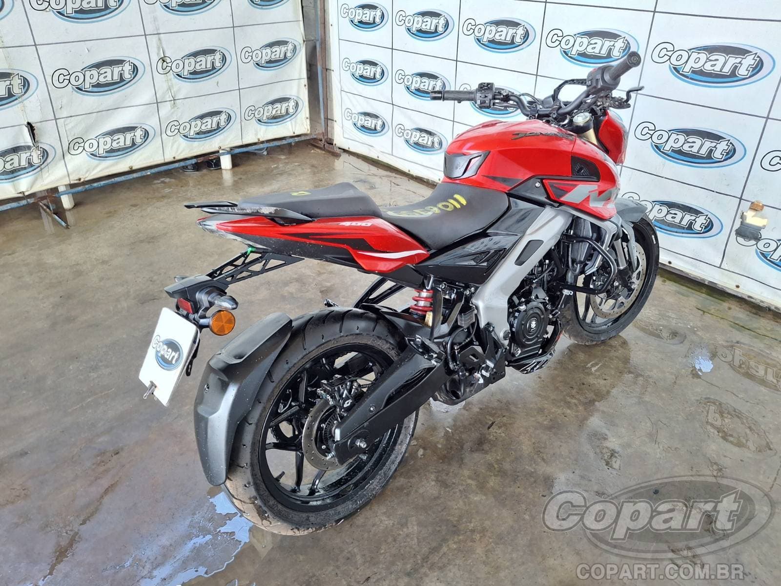 Bajaj Dominar 2026 — foto 4