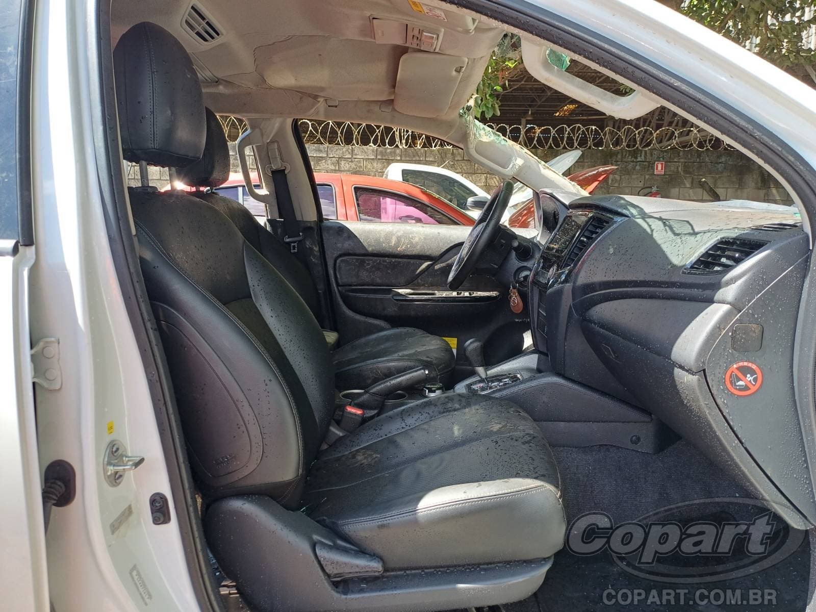 Mitsubishi L200 Triton 2025 — foto 5