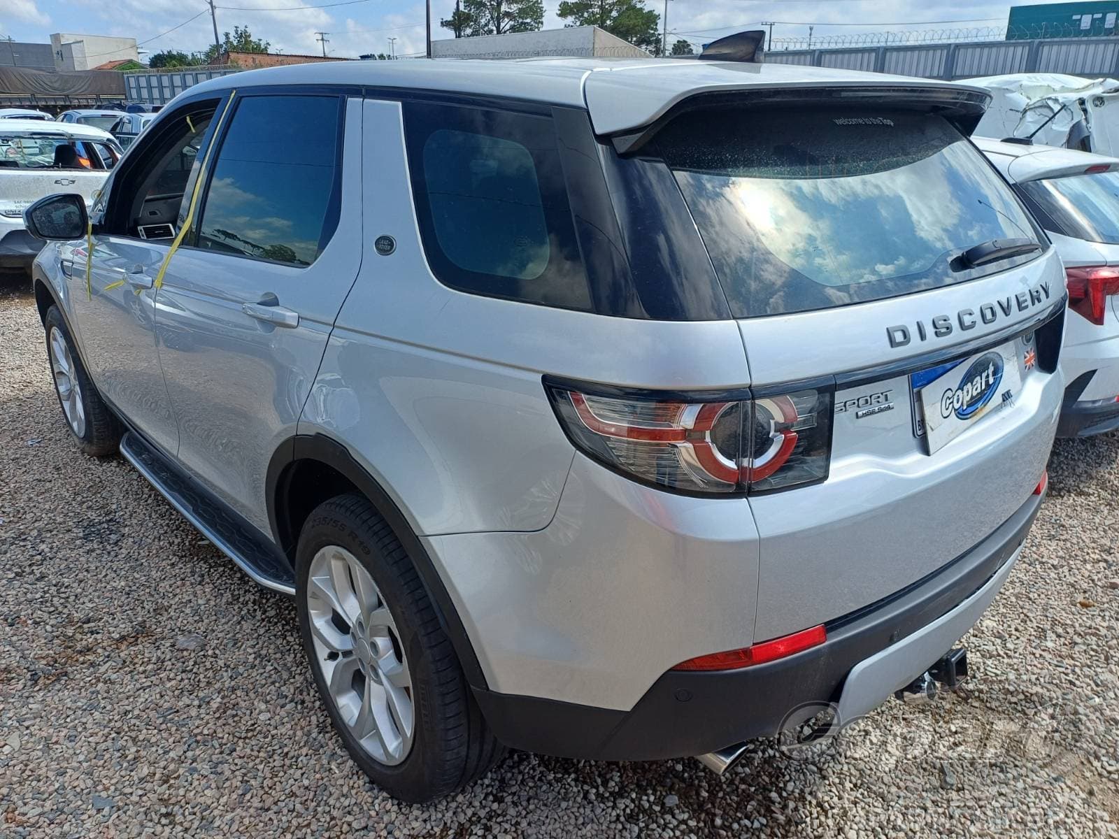 Land Rover Discovery Sport 2018 — foto 3
