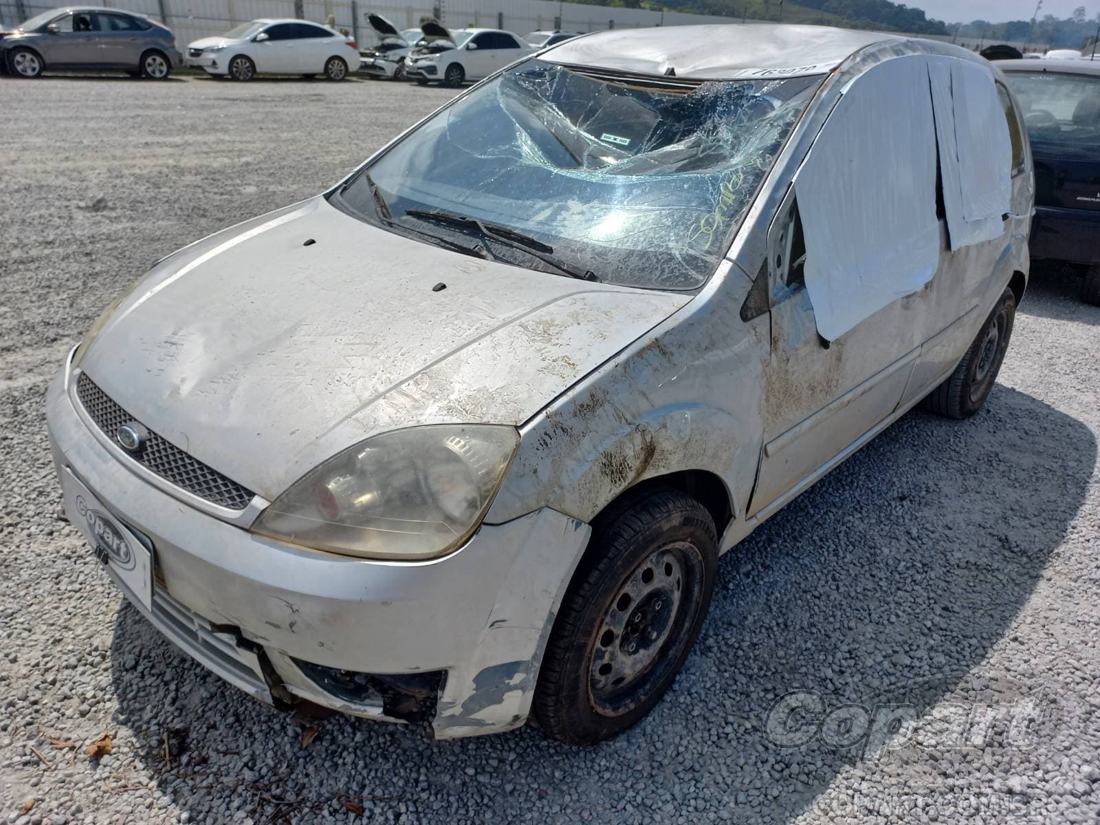 Ford Fiesta 2003 — foto 2