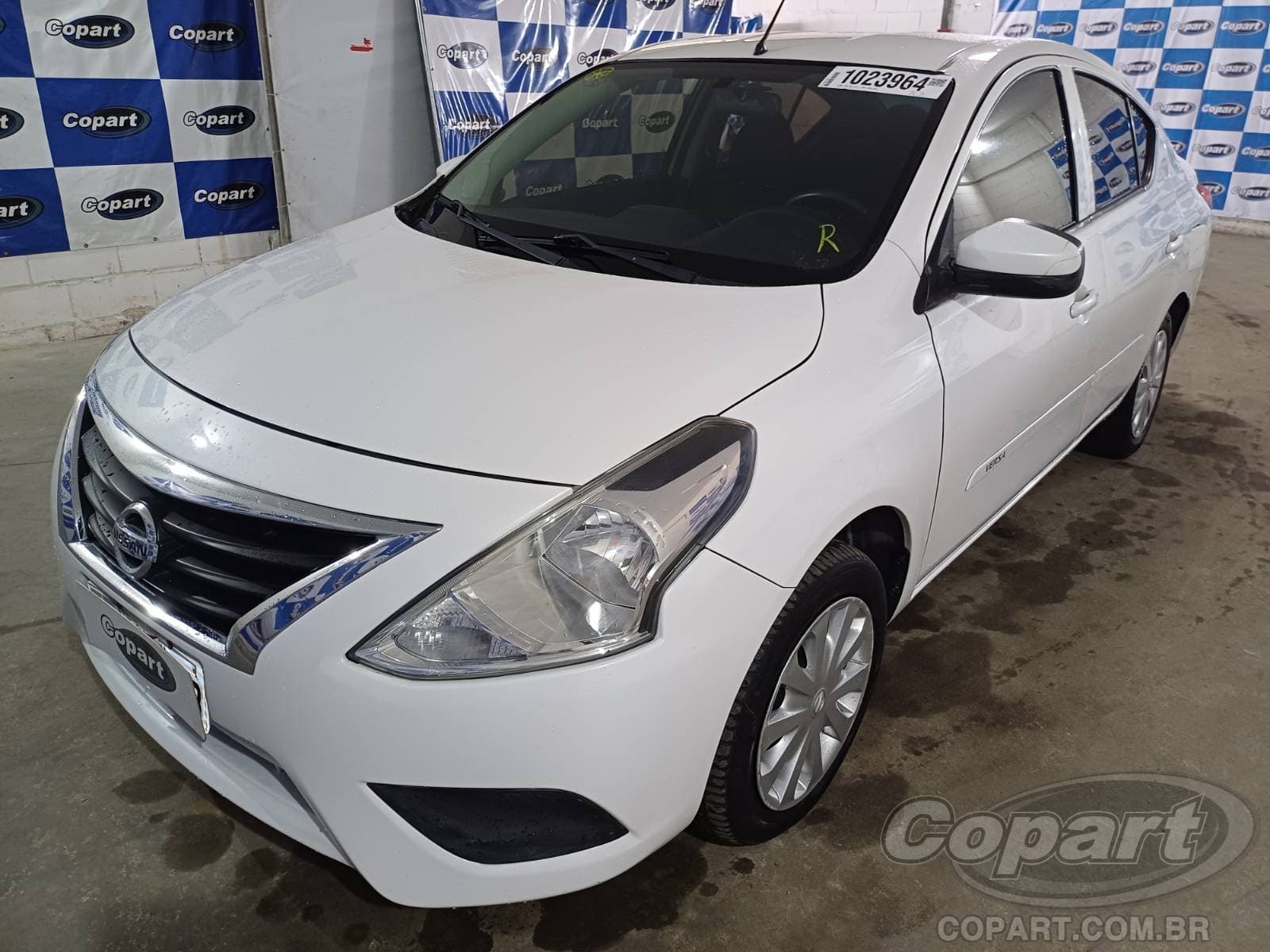 Nissan Versa 2019 — foto 2
