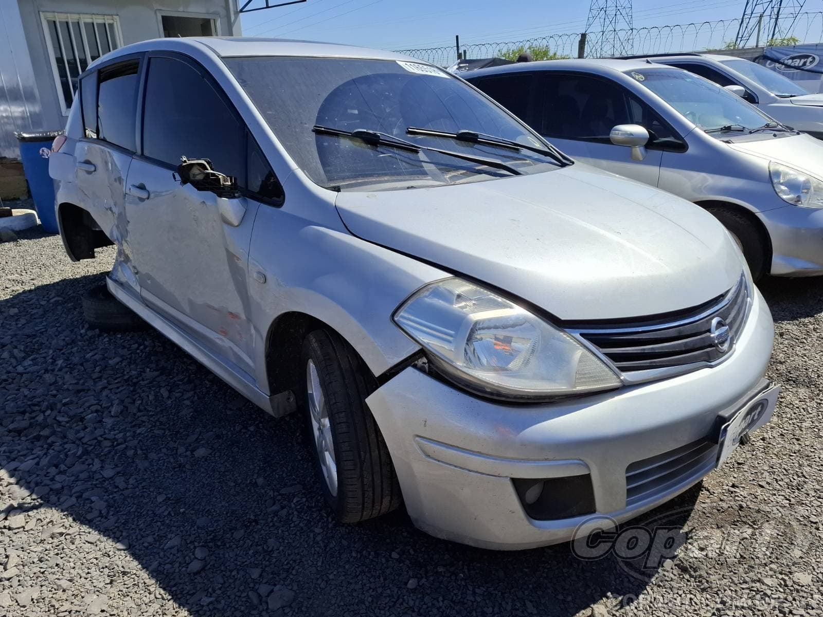 Nissan Tiida 1.8 16V 2013