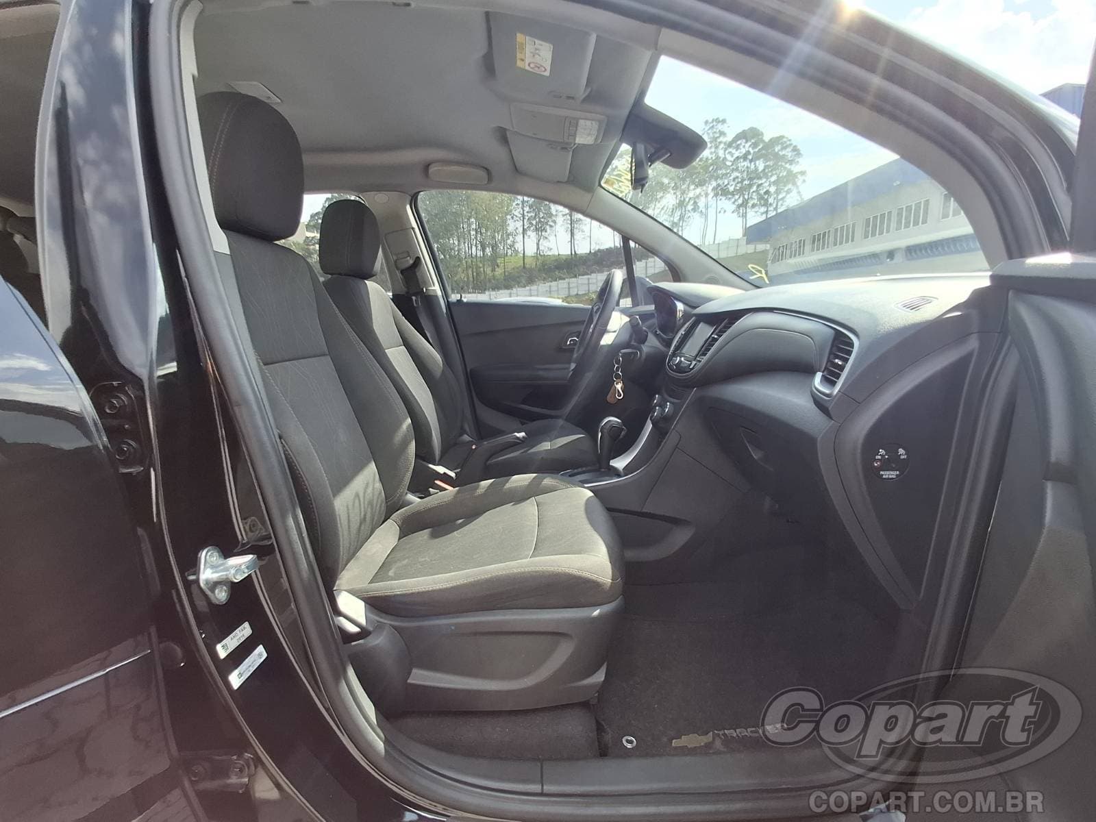 Chevrolet Tracker 2017 — foto 5