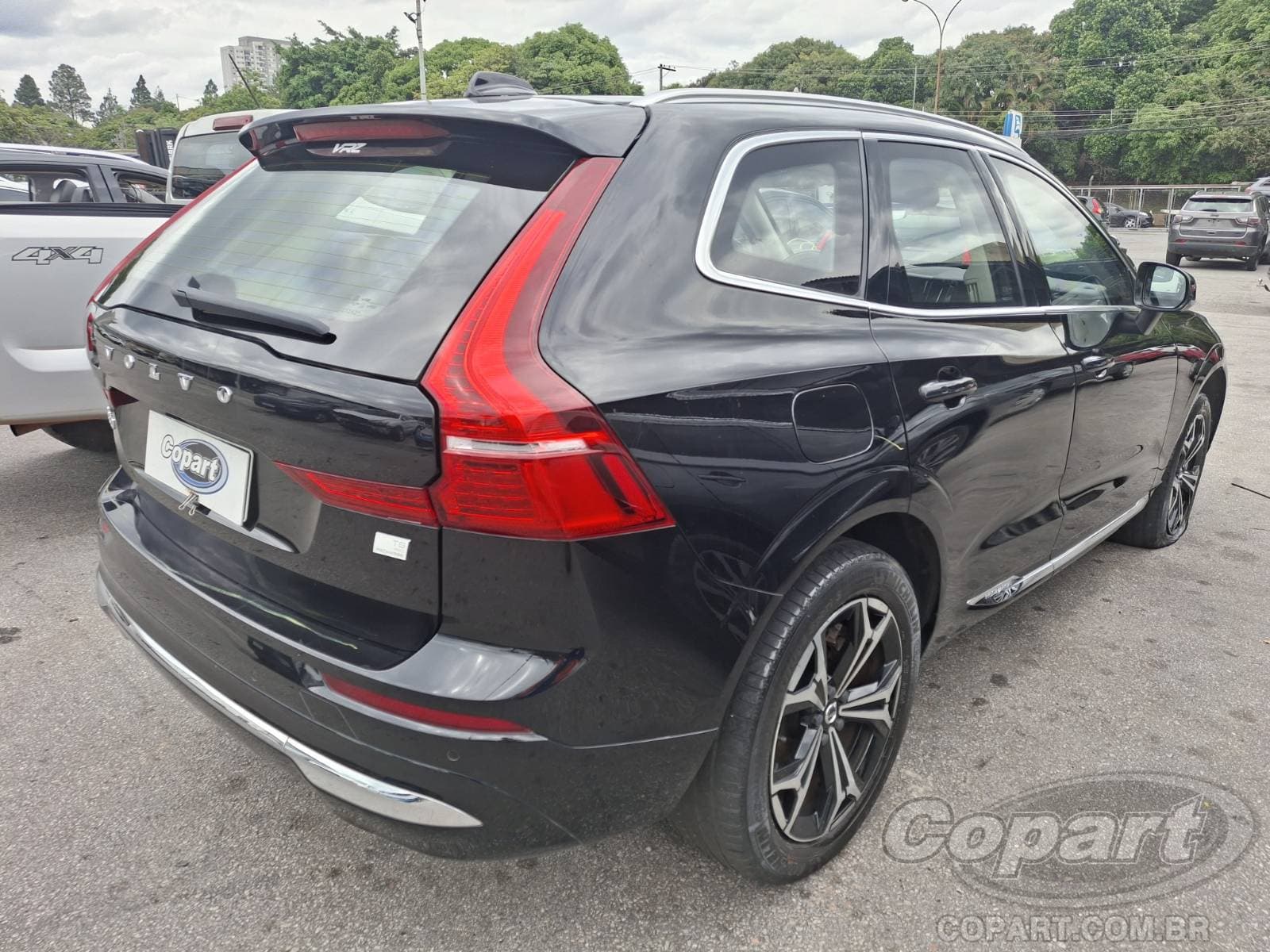 Volvo Xc60 2022 — foto 4