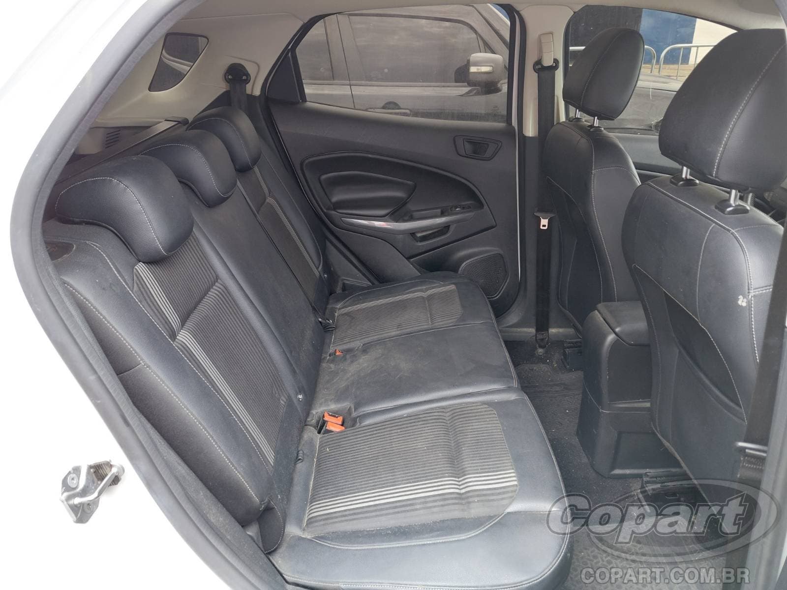 Ford Ecosport 2018 — foto 6