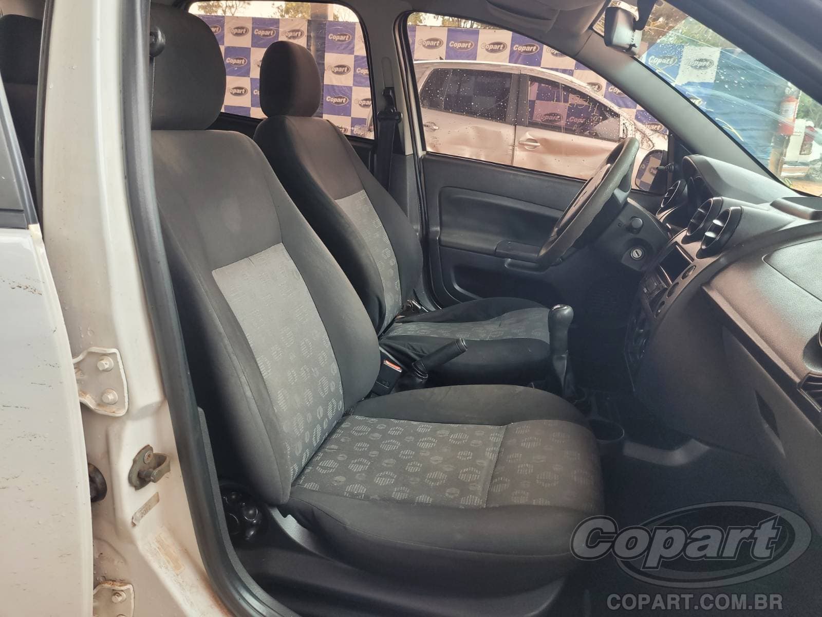 Ford Fiesta 2013 — foto 5