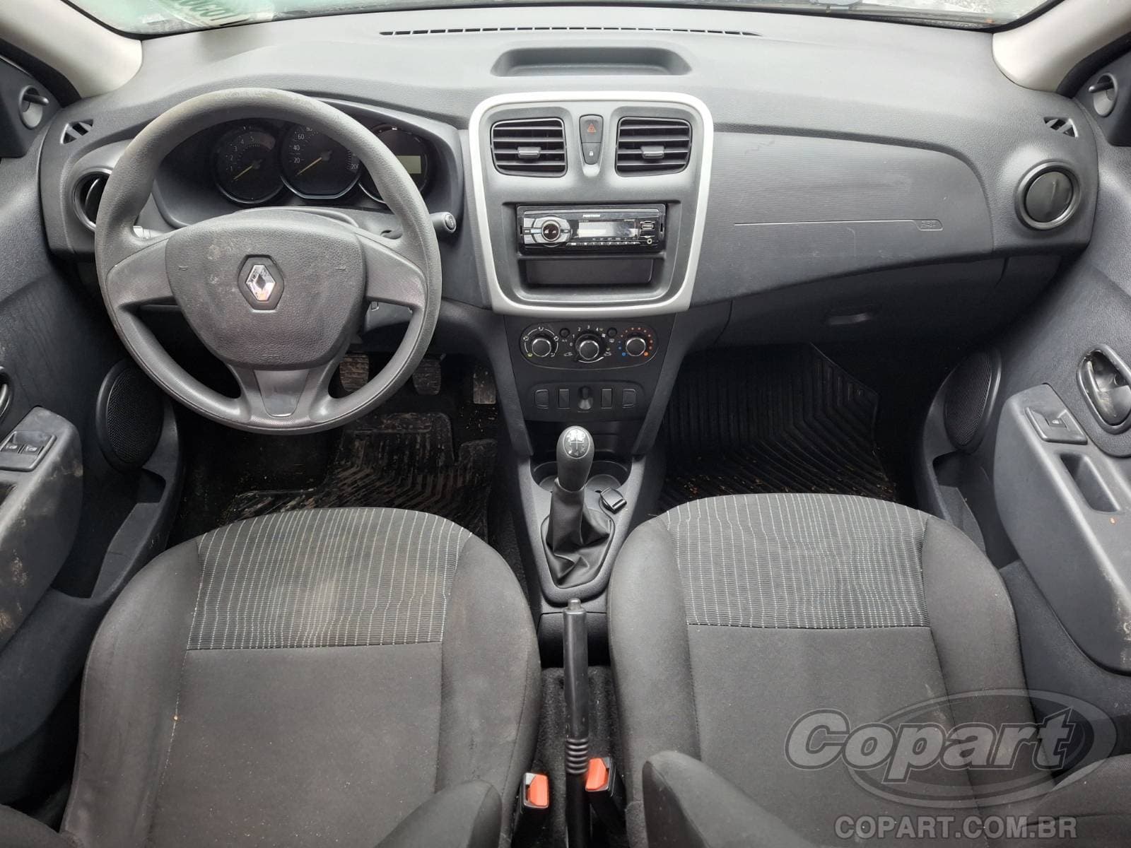 Renault Logan 2020 — foto 9