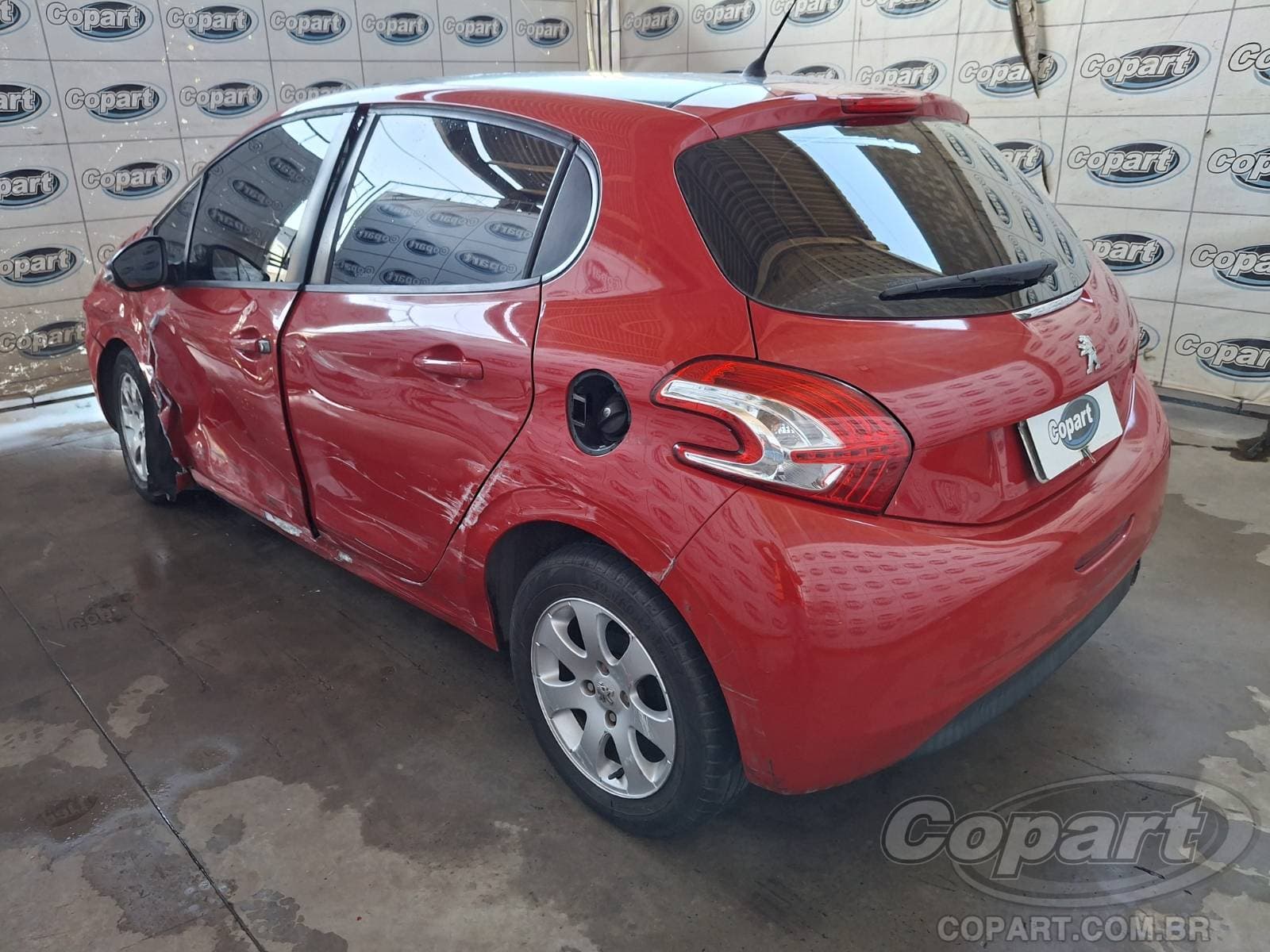 Peugeot 208 2014 — foto 3